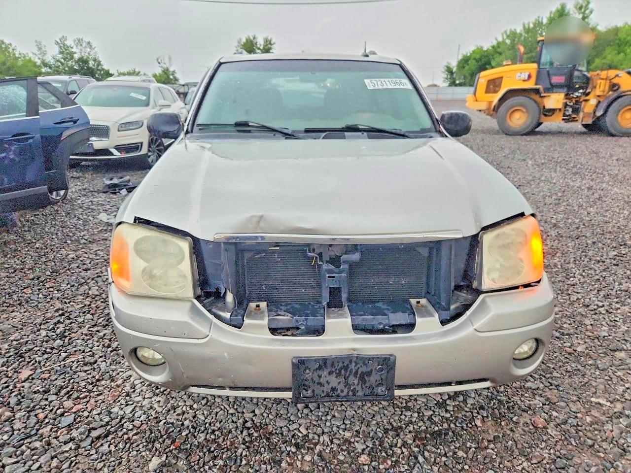 2004 Gmc Envoy Silver vin: 1GKDT13S642232659