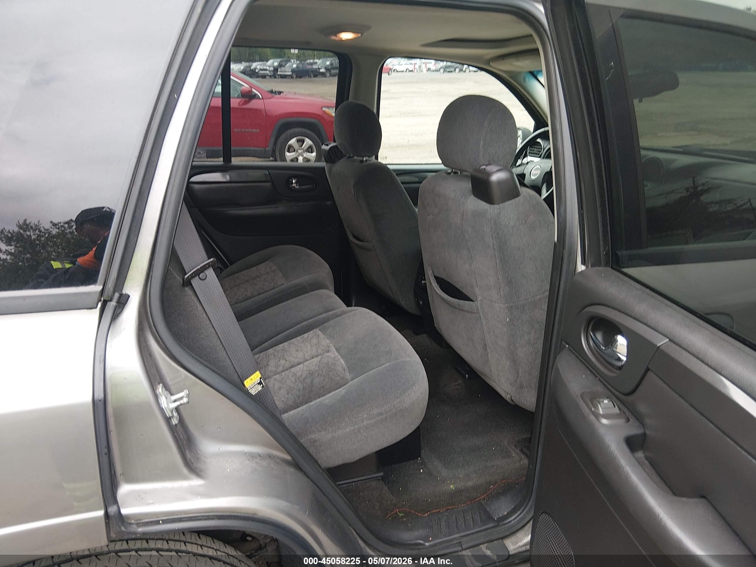 2006 Gmc Envoy Sle Champagne vin: 1GKDT13S662202189