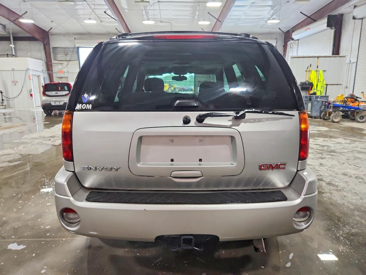 2006 Gmc Envoy Silver vin: 1GKDT13S662206100
