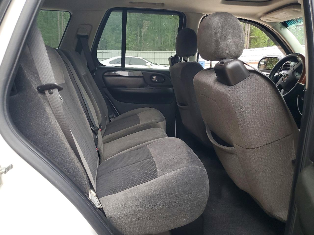 2007 Gmc Envoy White vin: 1GKDT13S672157093