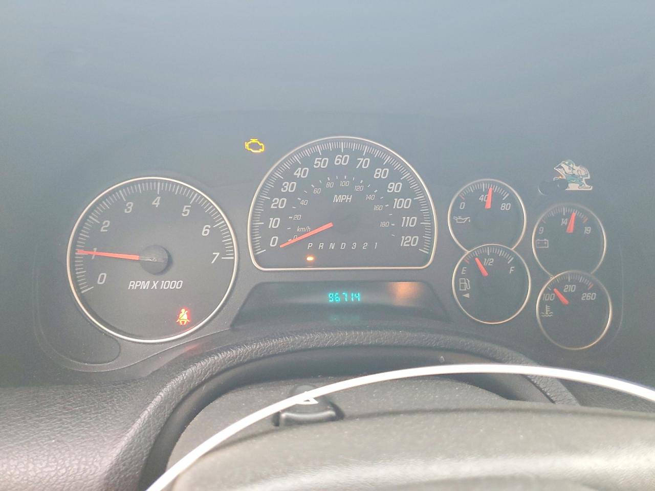 2007 Gmc Envoy White vin: 1GKDT13S672157093