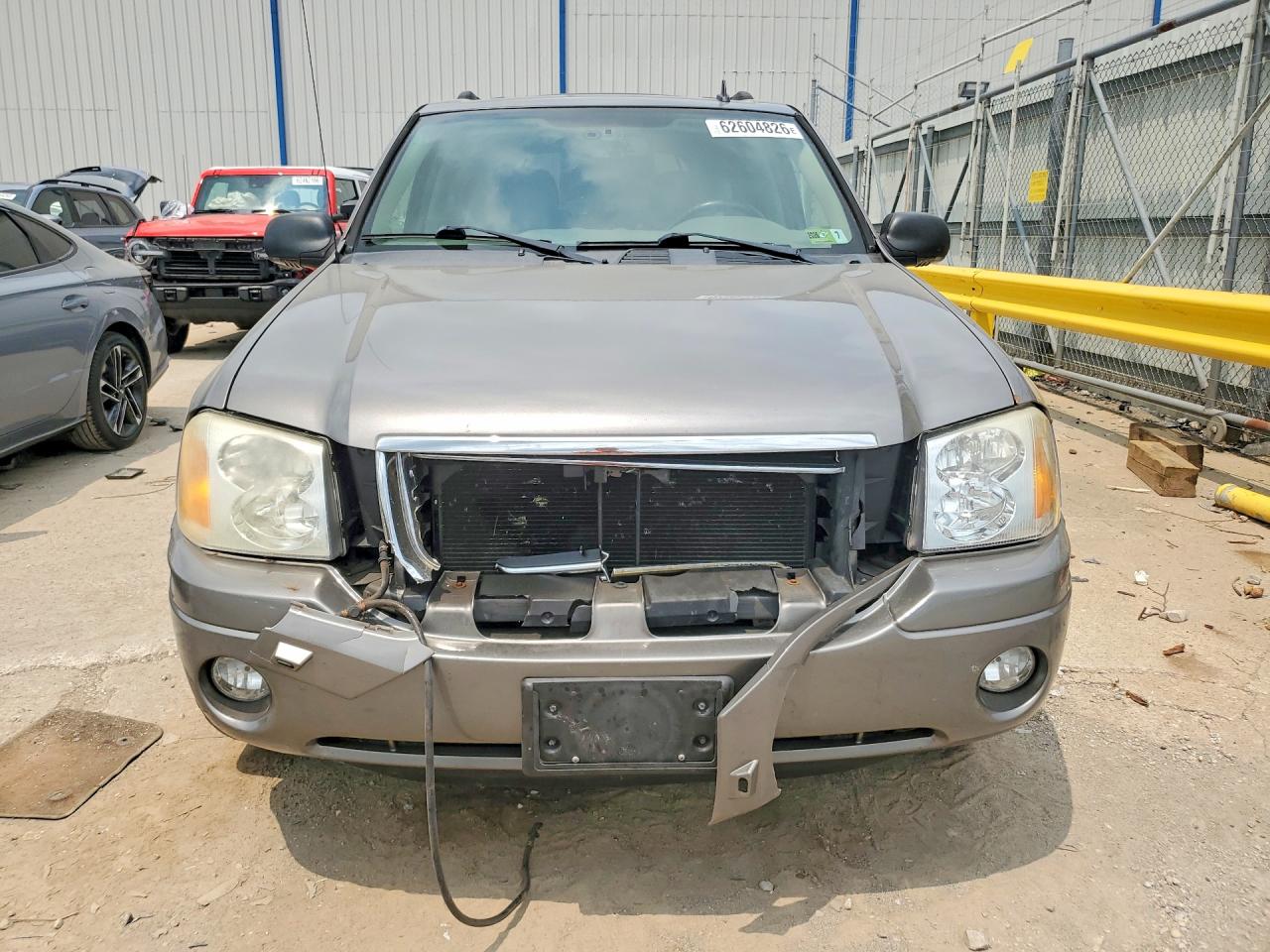 2006 Gmc Envoy Beige vin: 1GKDT13S762340775