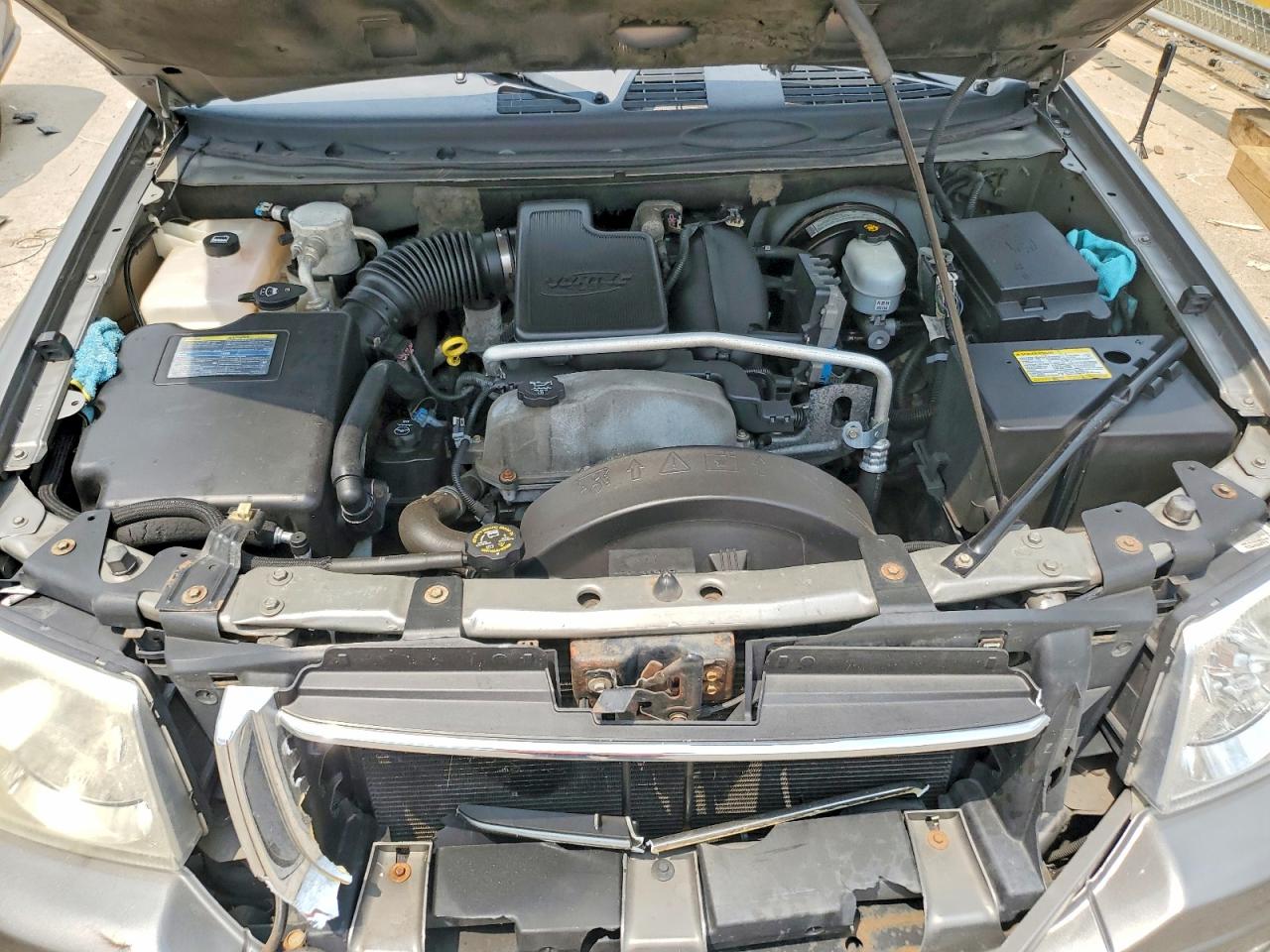2006 Gmc Envoy Beige vin: 1GKDT13S762340775