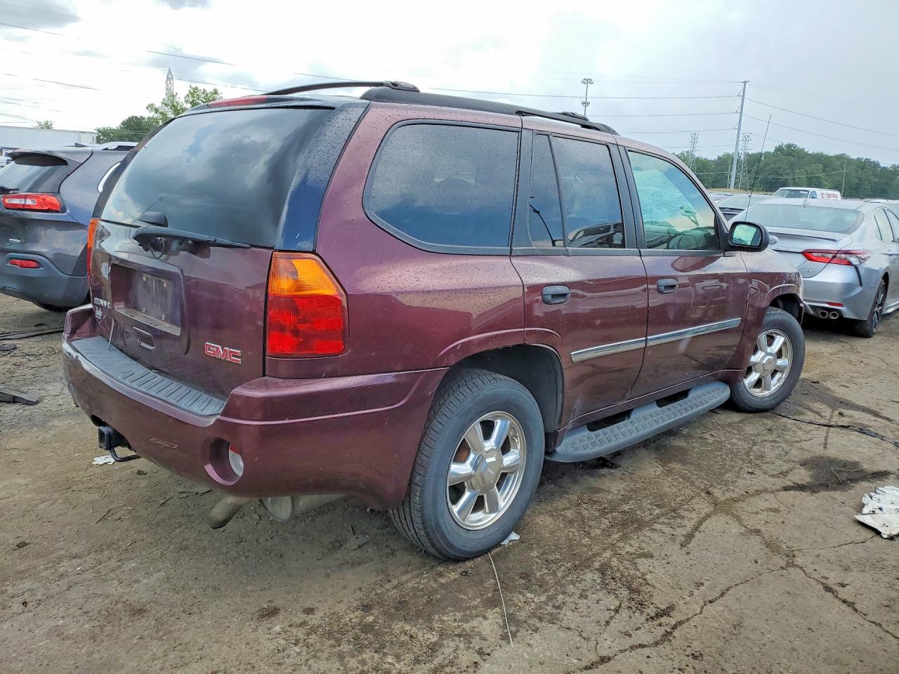 2007 Gmc Envoy Burgundy vin: 1GKDT13S772240239