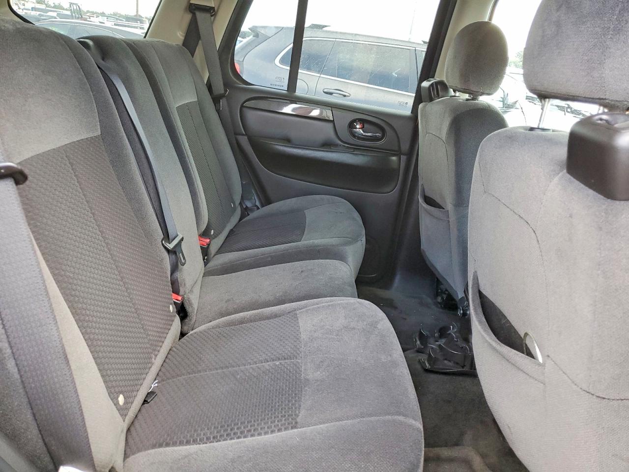 2007 Gmc Envoy Burgundy vin: 1GKDT13S772240239