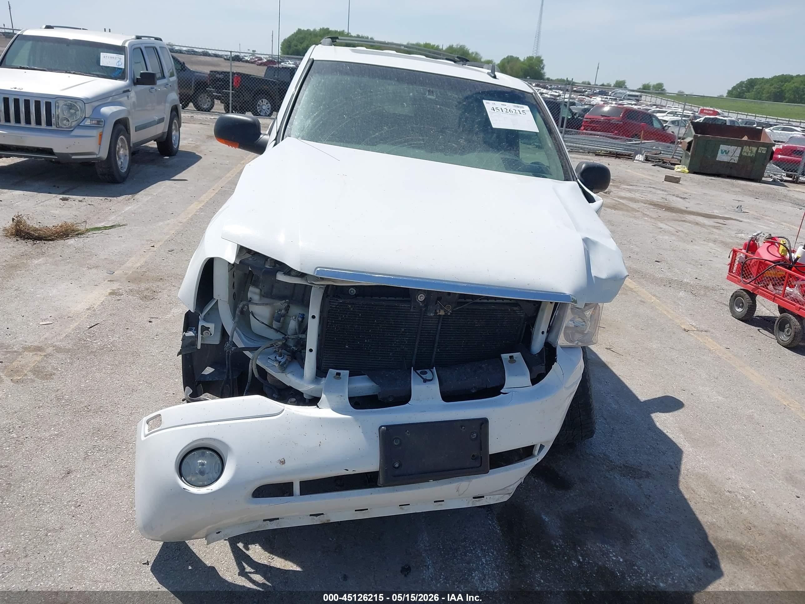 2008 Gmc Envoy Slt White vin: 1GKDT13S782247130