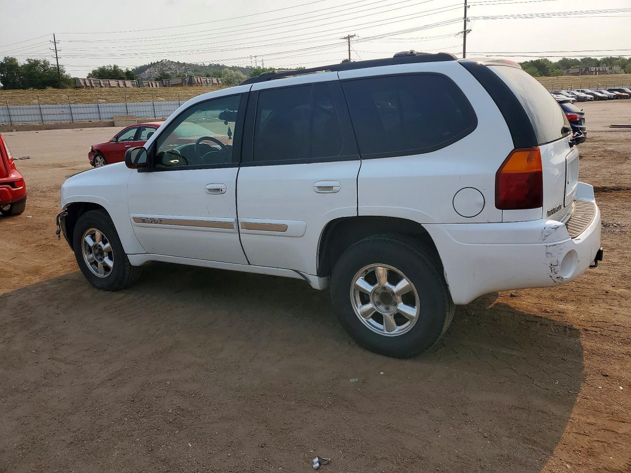 2003 Gmc Envoy White vin: 1GKDT13S832199971