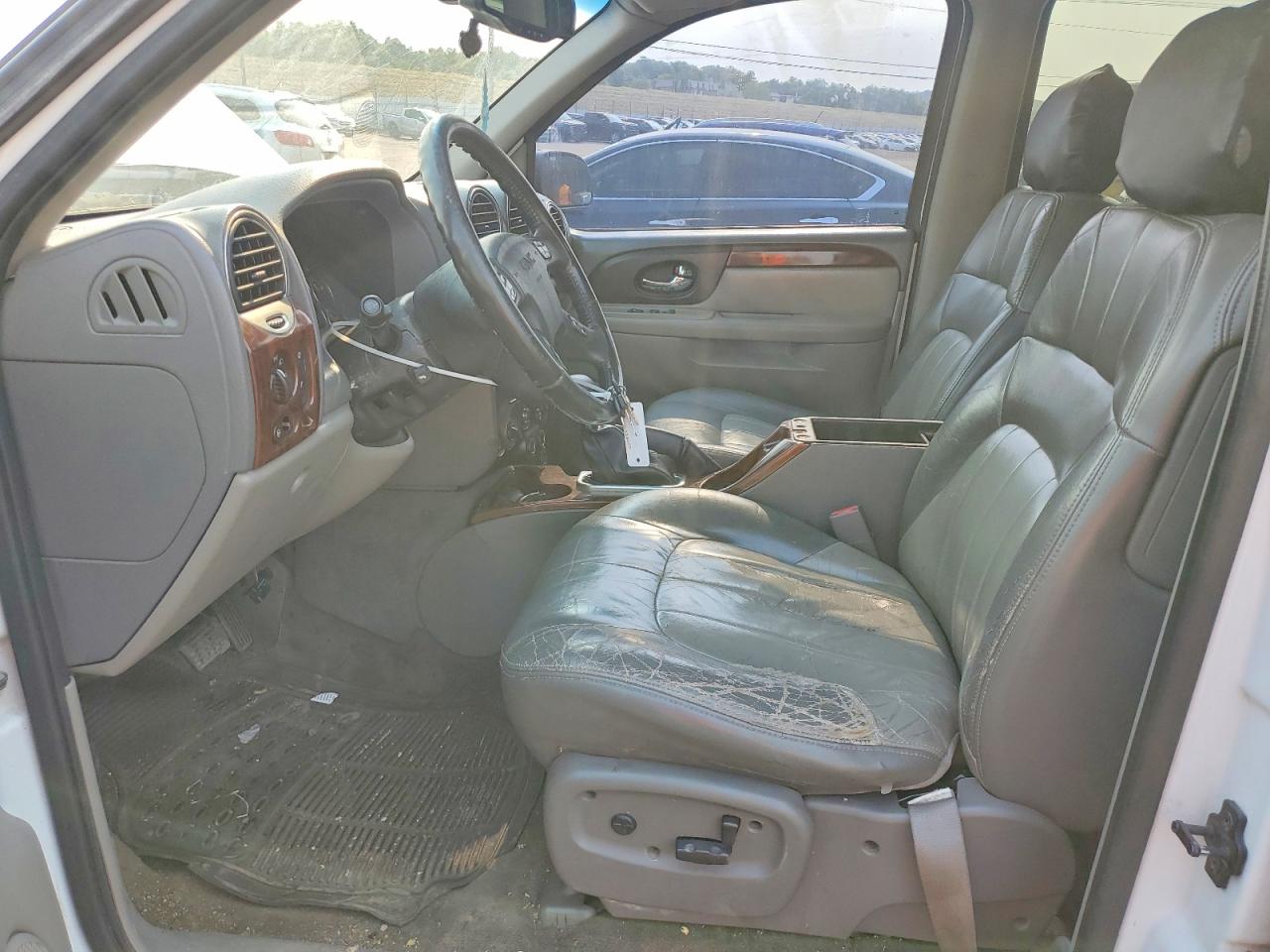 2003 Gmc Envoy White vin: 1GKDT13S832199971
