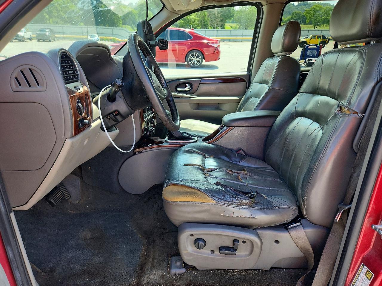 2004 Gmc Envoy Burgundy vin: 1GKDT13S842424049