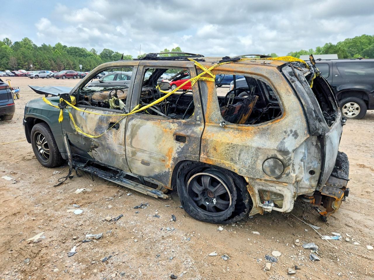 2005 Gmc Envoy Burn vin: 1GKDT13S852169145