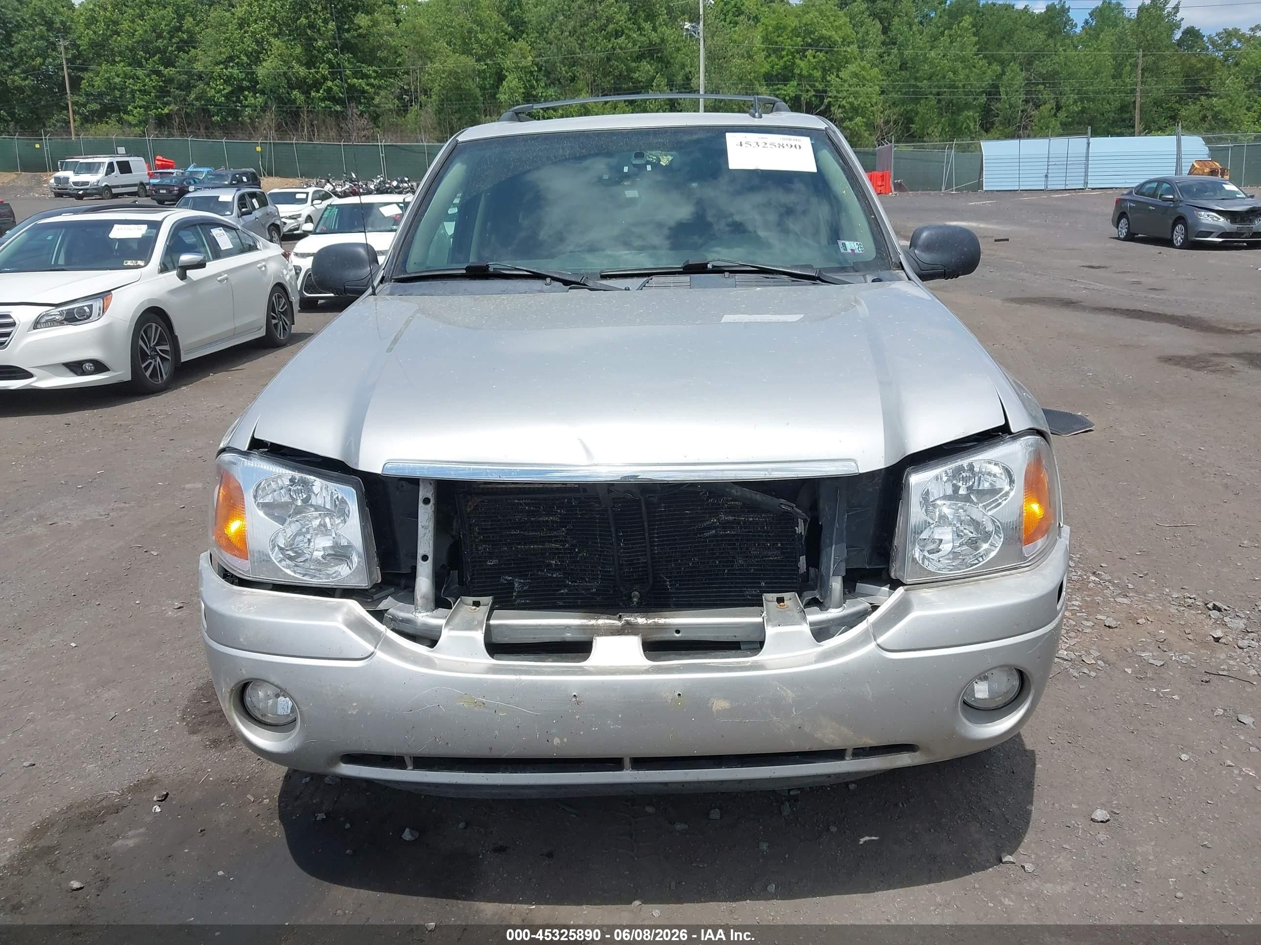2008 Gmc Envoy Sle Silver vin: 1GKDT13S882169022