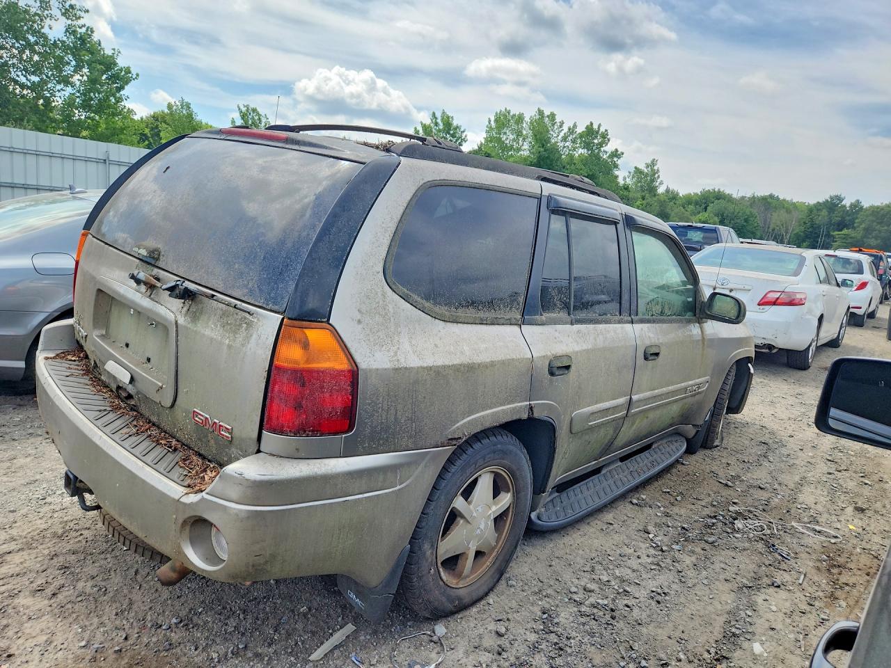 2003 Gmc Envoy Серебряный vin: 1GKDT13S932194147