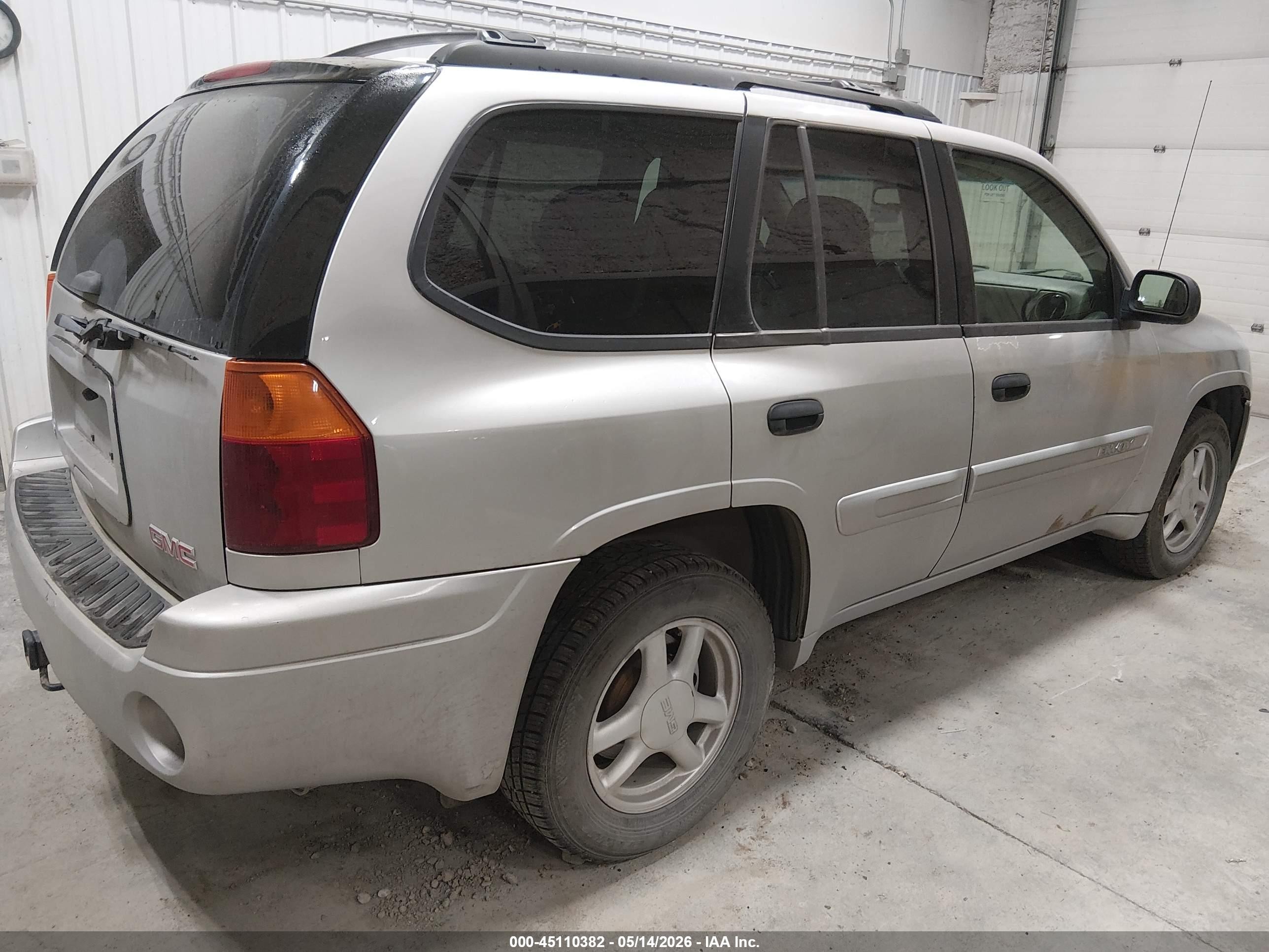 2005 Gmc Envoy Sle Silver vin: 1GKDT13S952323751