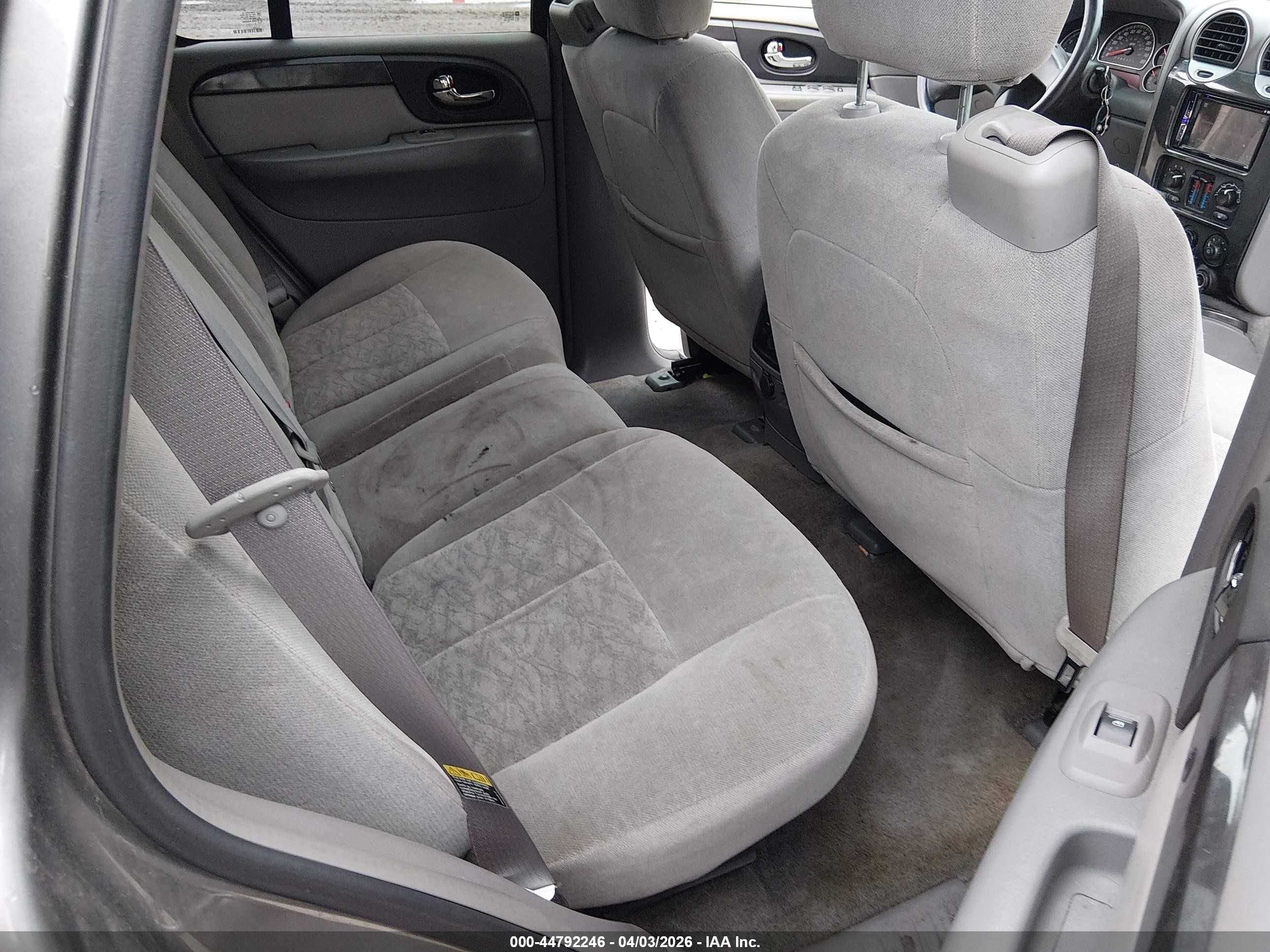 2006 Gmc Envoy Sle Серебряный vin: 1GKDT13S962128279
