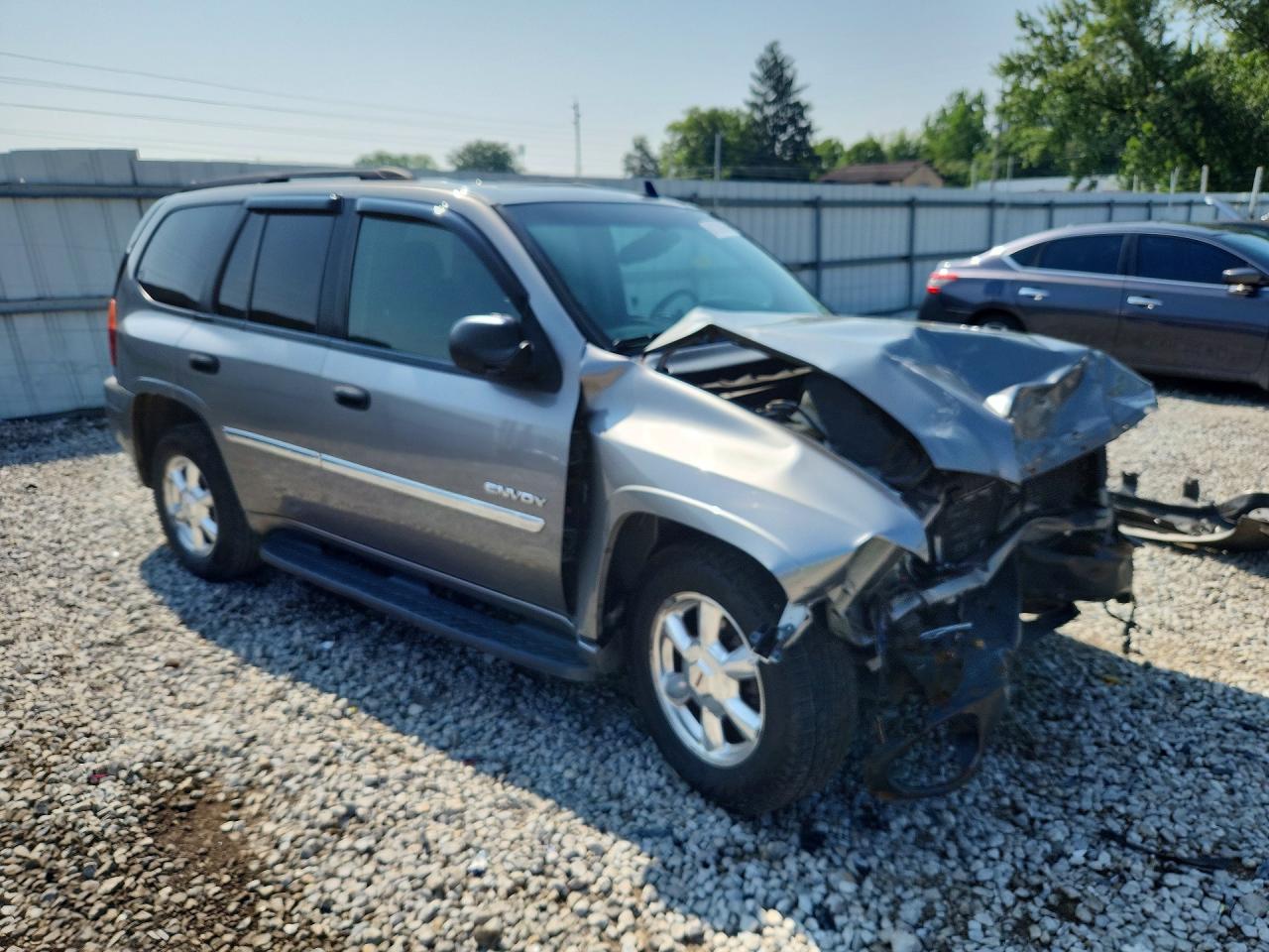 2006 Gmc Envoy Gray vin: 1GKDT13S962134728