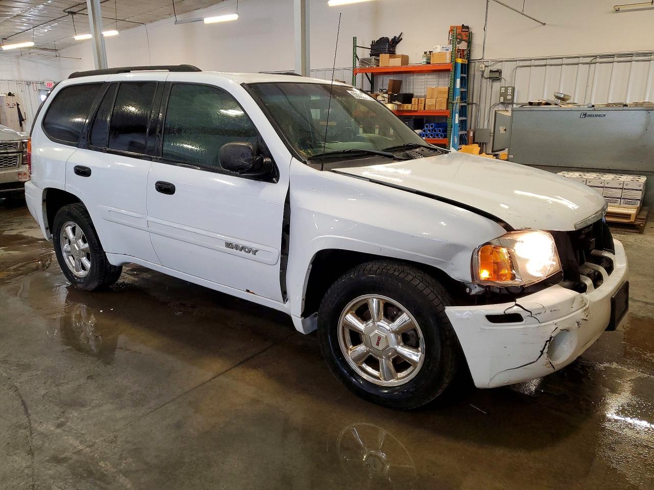 2004 Gmc Envoy White vin: 1GKDT13SX42114968