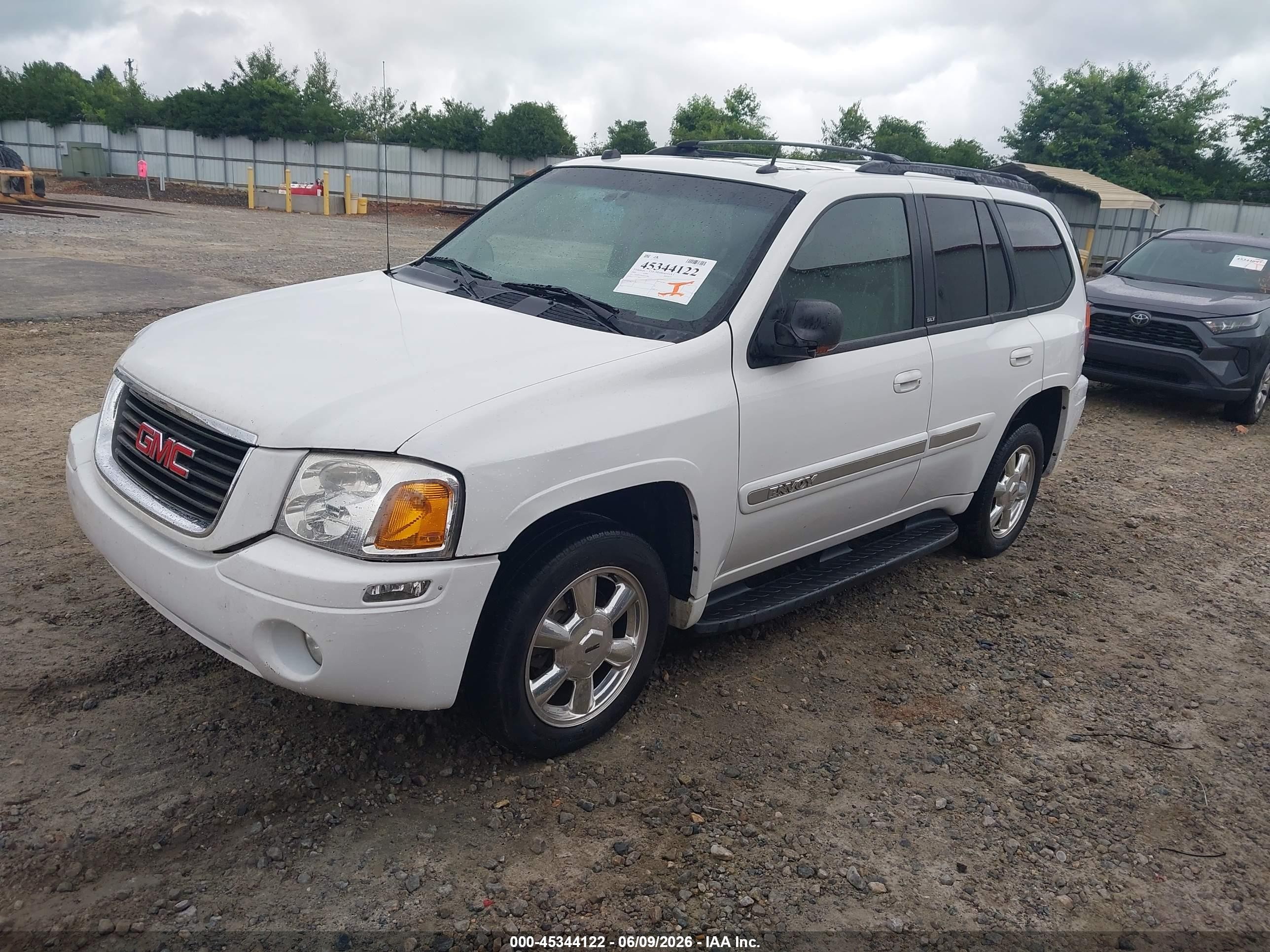 2005 Gmc Envoy Slt White vin: 1GKDT13SX52153089