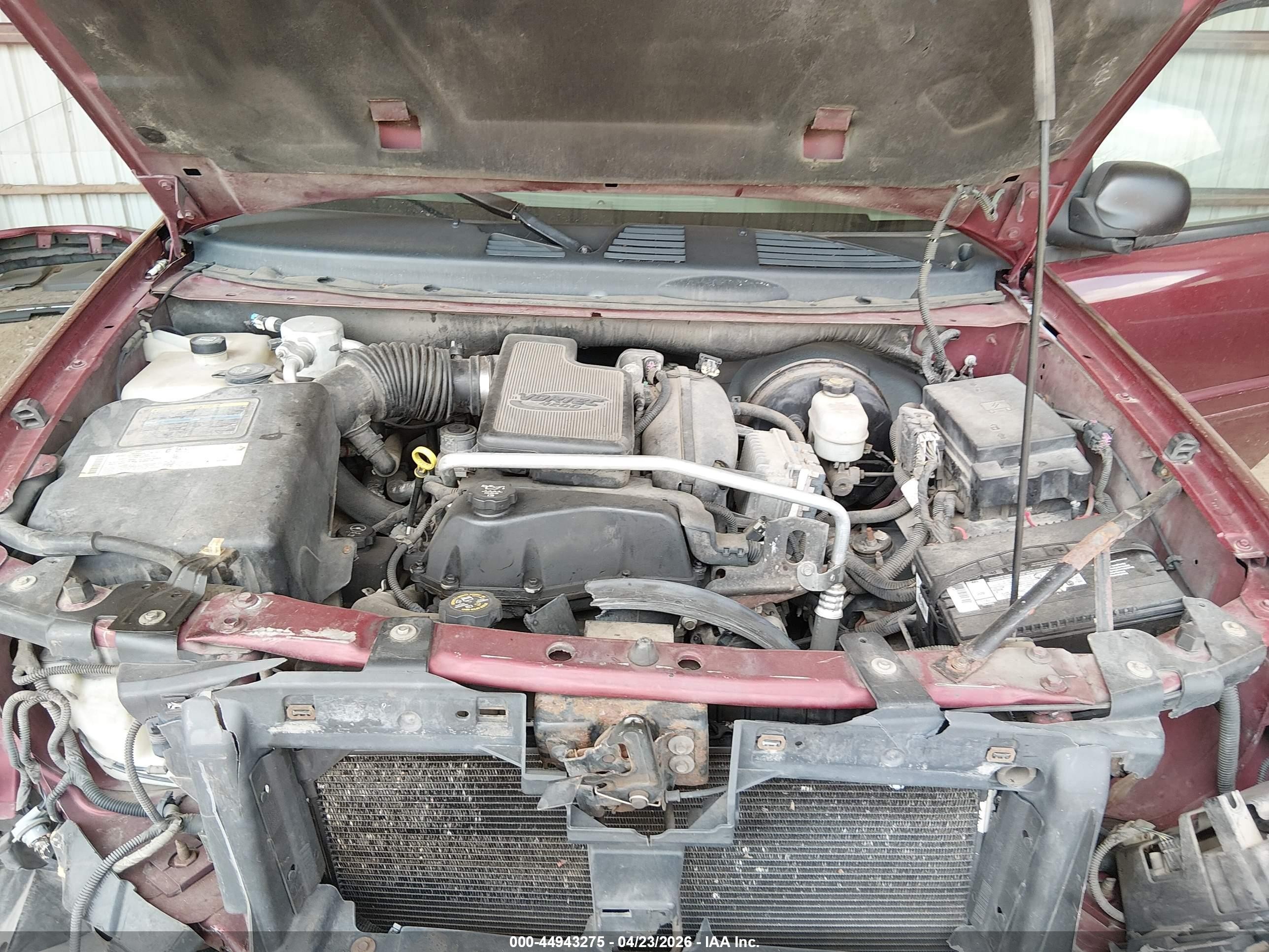 2005 Gmc Envoy Sle Maroon vin: 1GKDT13SX52311026