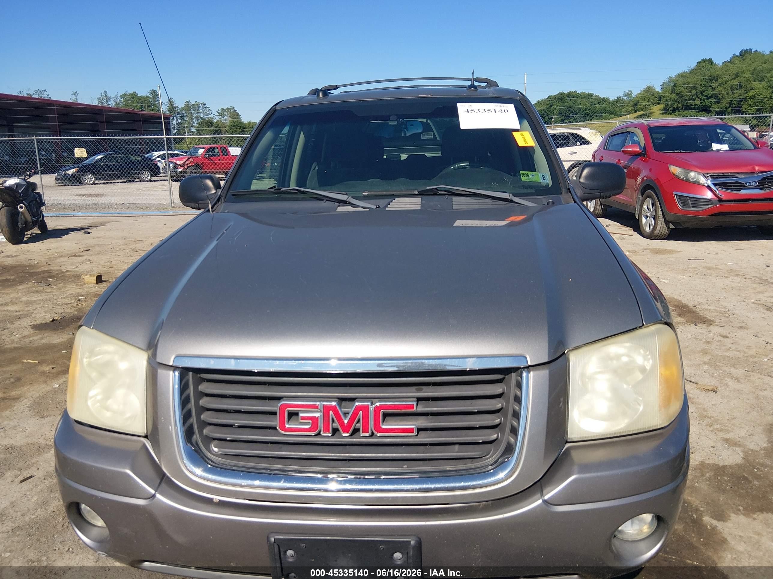 2005 Gmc Envoy Sle Silver vin: 1GKDT13SX52355477