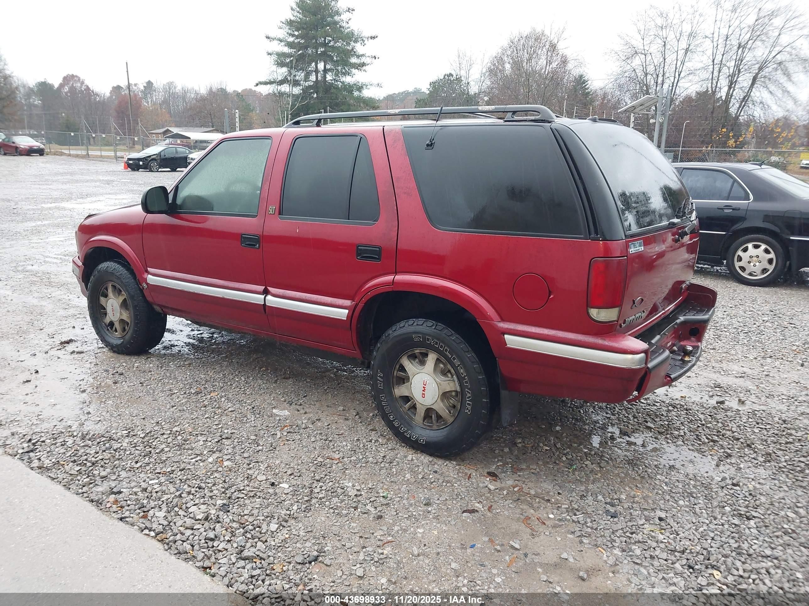 1996 Gmc Jimmy   Red vin: 1GKDT13W1T2557589