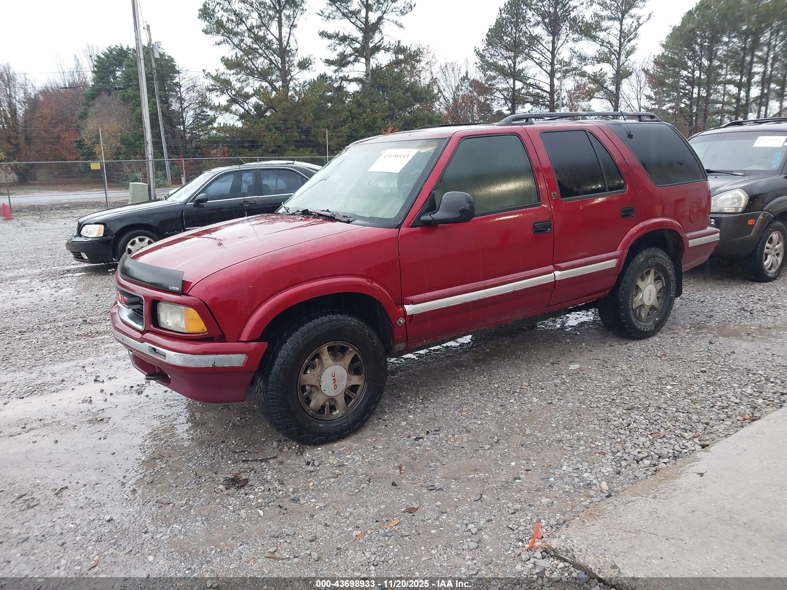1996 Gmc Jimmy   Red vin: 1GKDT13W1T2557589