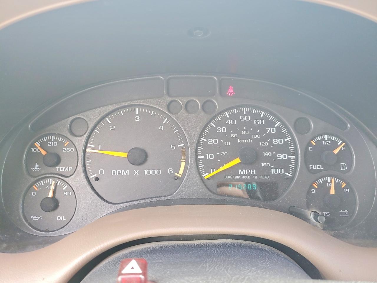 2000 Gmc Jimmy / Envoy Maroon vin: 1GKDT13W1Y2109554