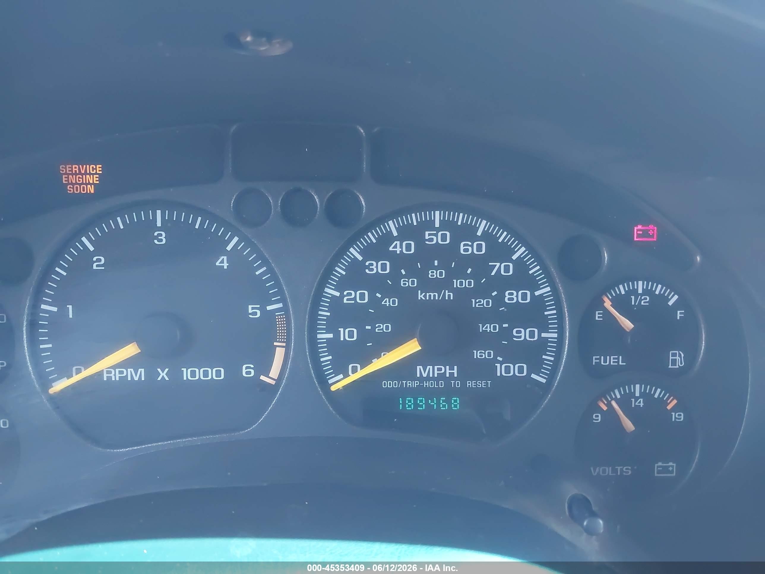 2001 Gmc Jimmy Sle Золотой vin: 1GKDT13W212192644