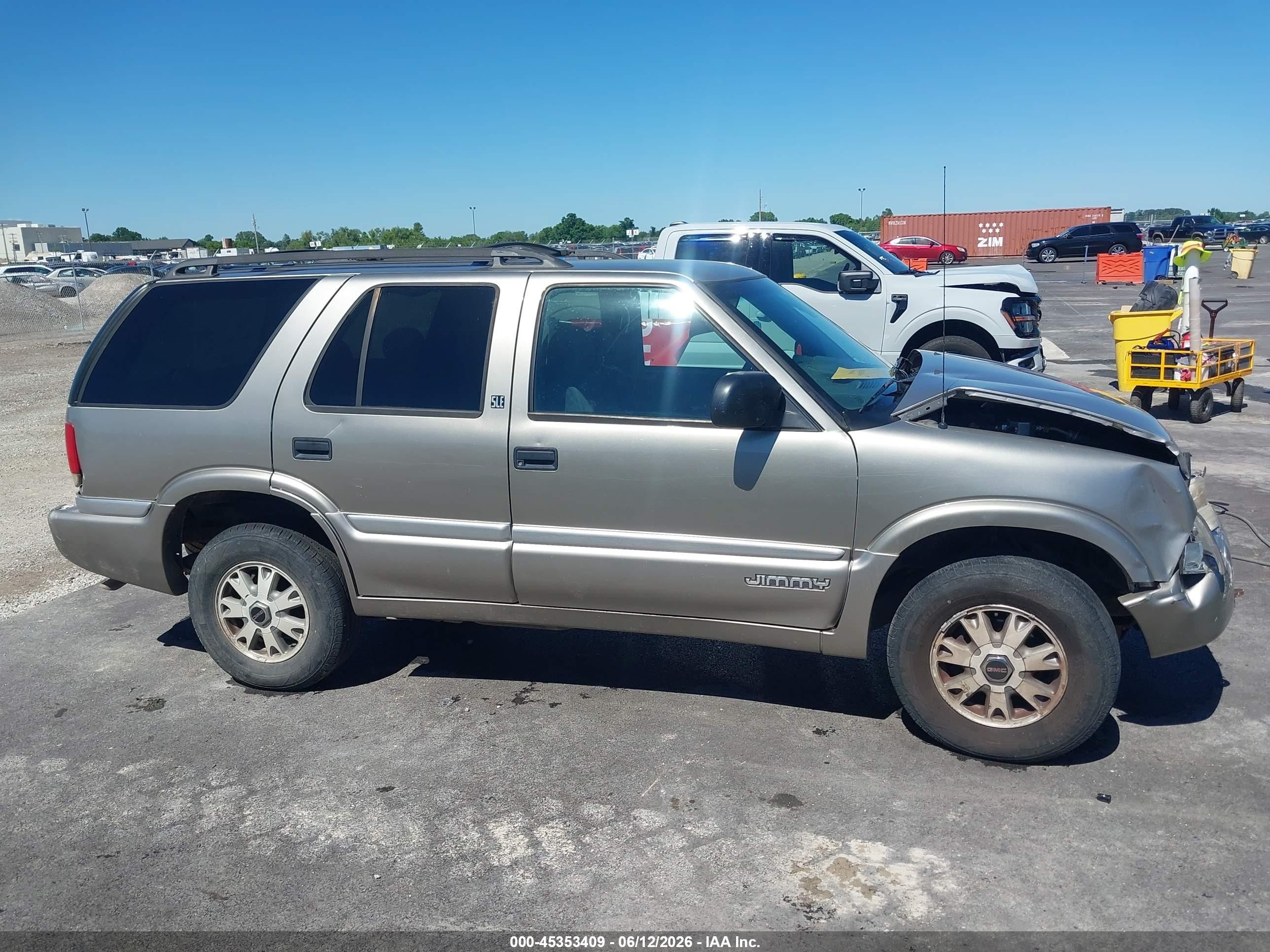 2001 Gmc Jimmy Sle Золотой vin: 1GKDT13W212192644