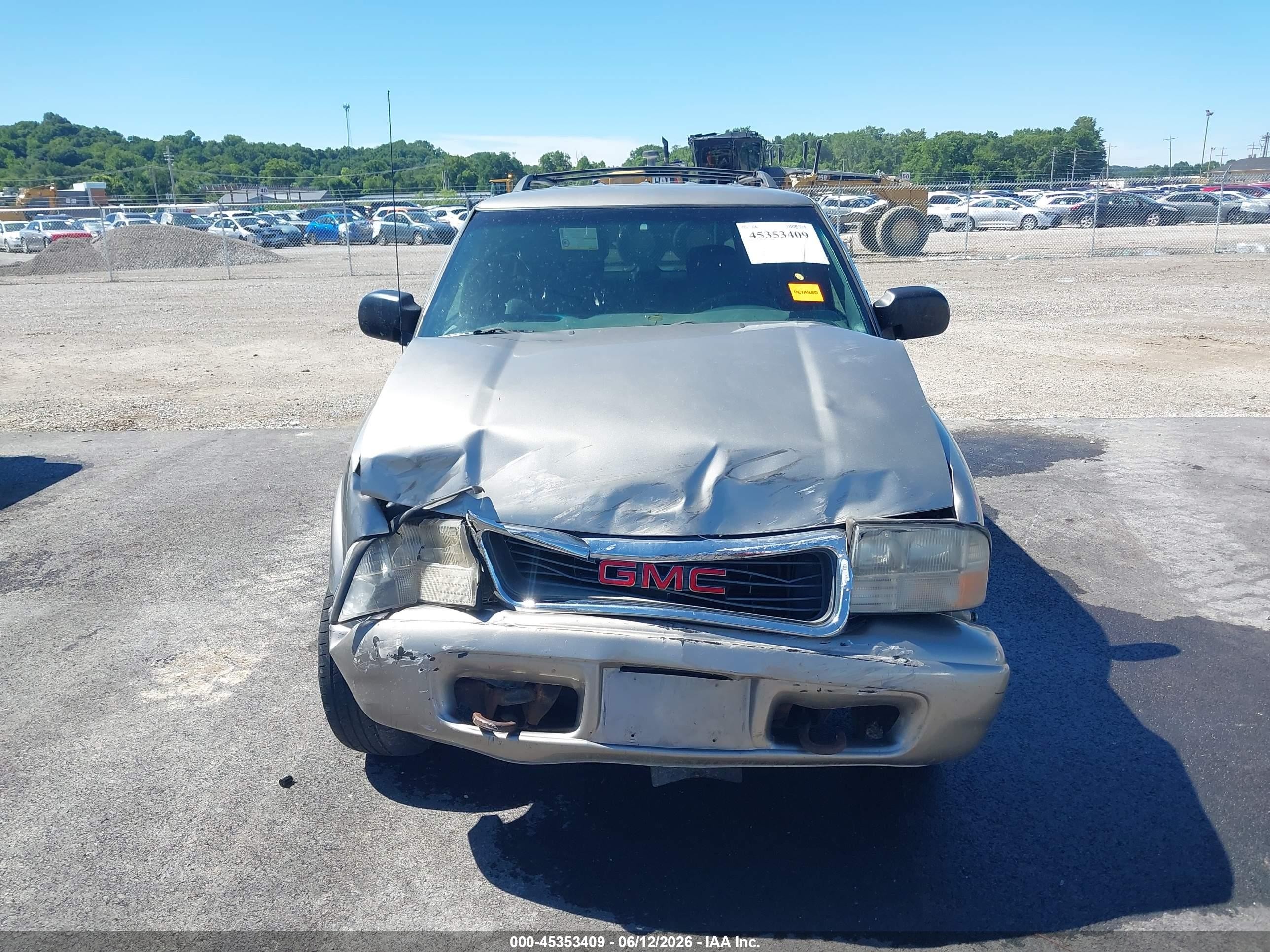 2001 Gmc Jimmy Sle Золотой vin: 1GKDT13W212192644