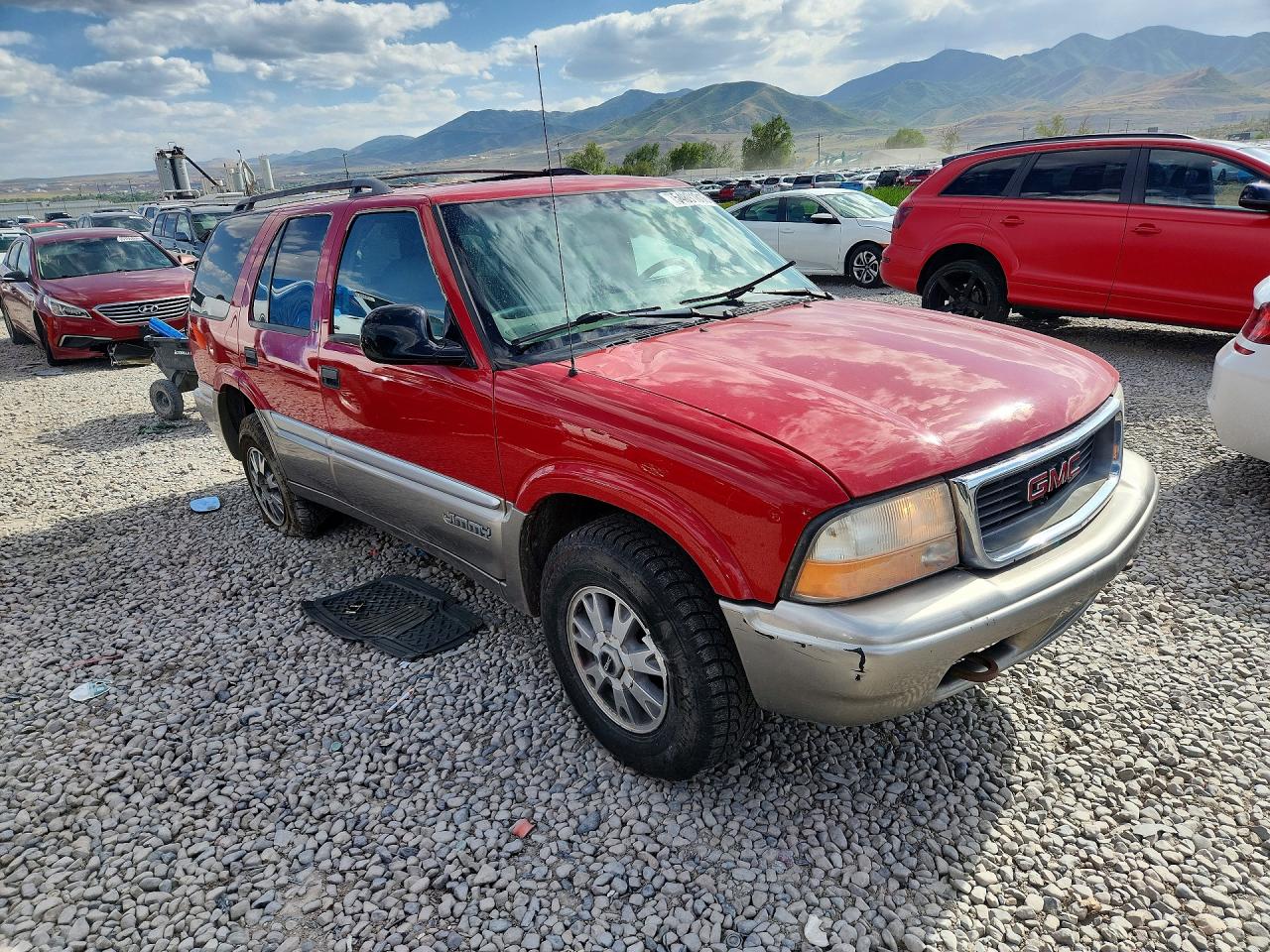 1998 Gmc Jimmy Red vin: 1GKDT13W2W2528140