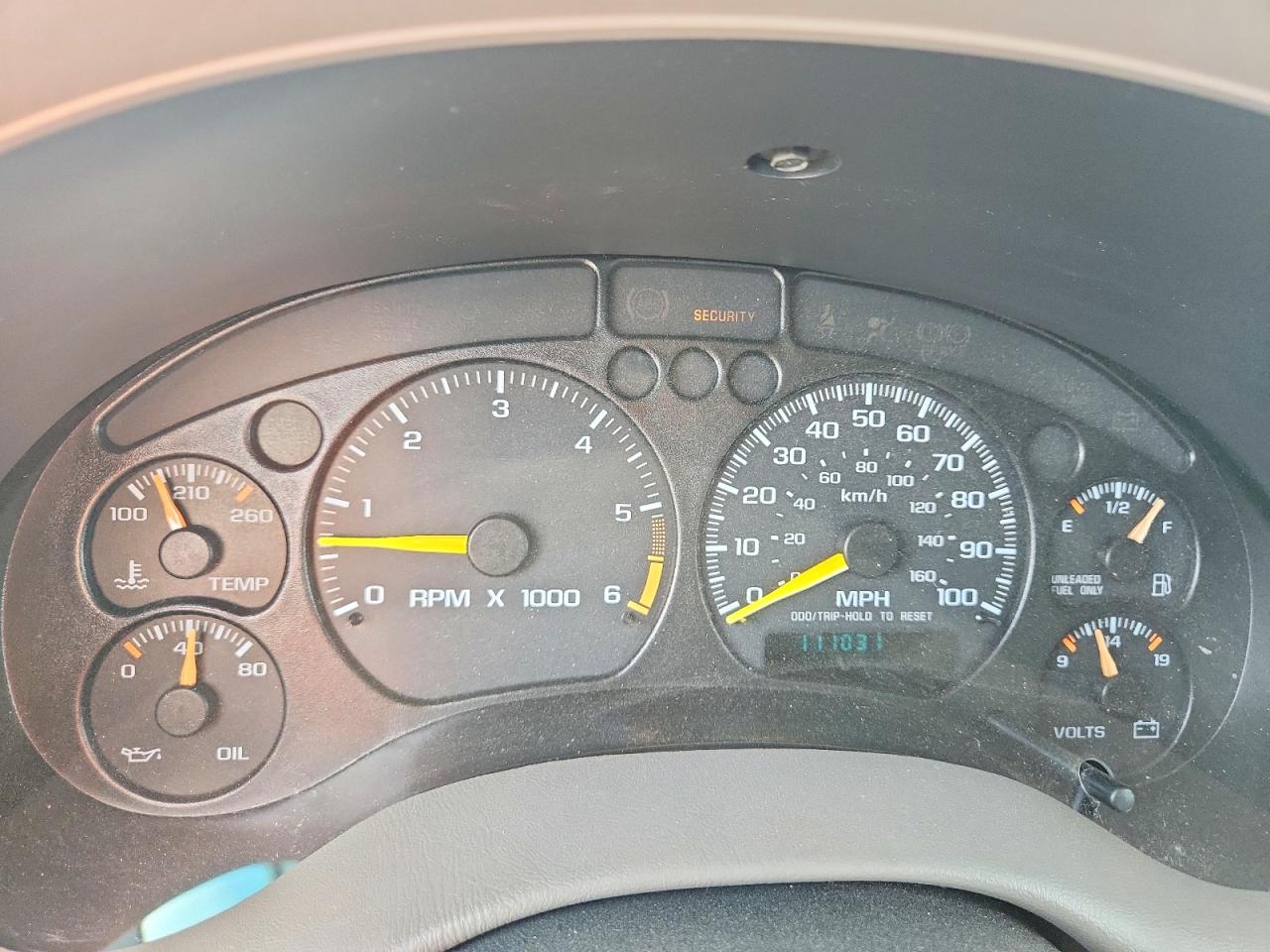 1998 Gmc Jimmy Red vin: 1GKDT13W2W2528140