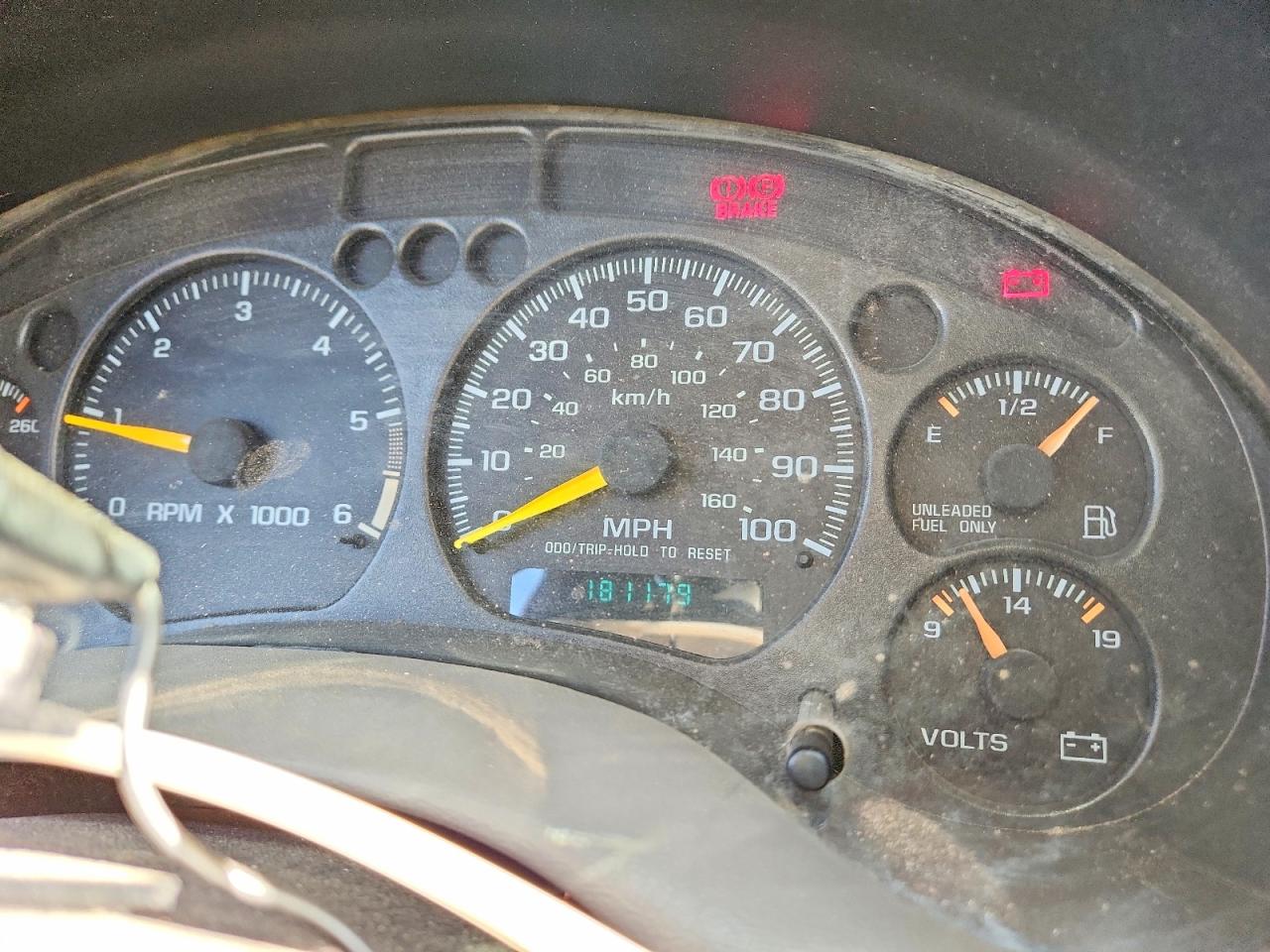 1999 Gmc Jimmy Red vin: 1GKDT13W2X2533890