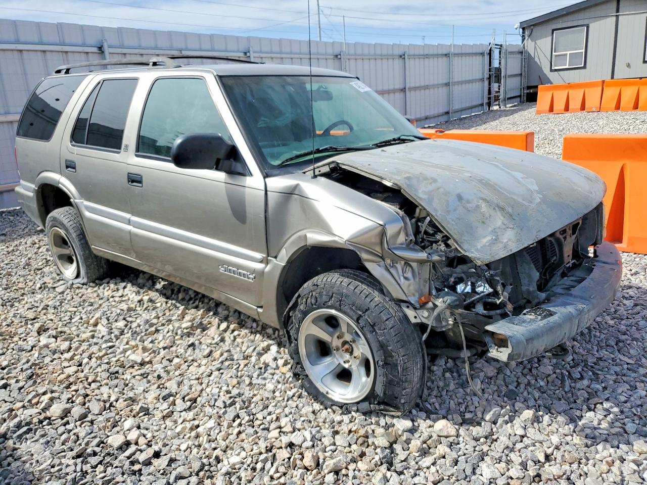 2000 Gmc Jimmy / Envoy Tan vin: 1GKDT13W2Y2334260