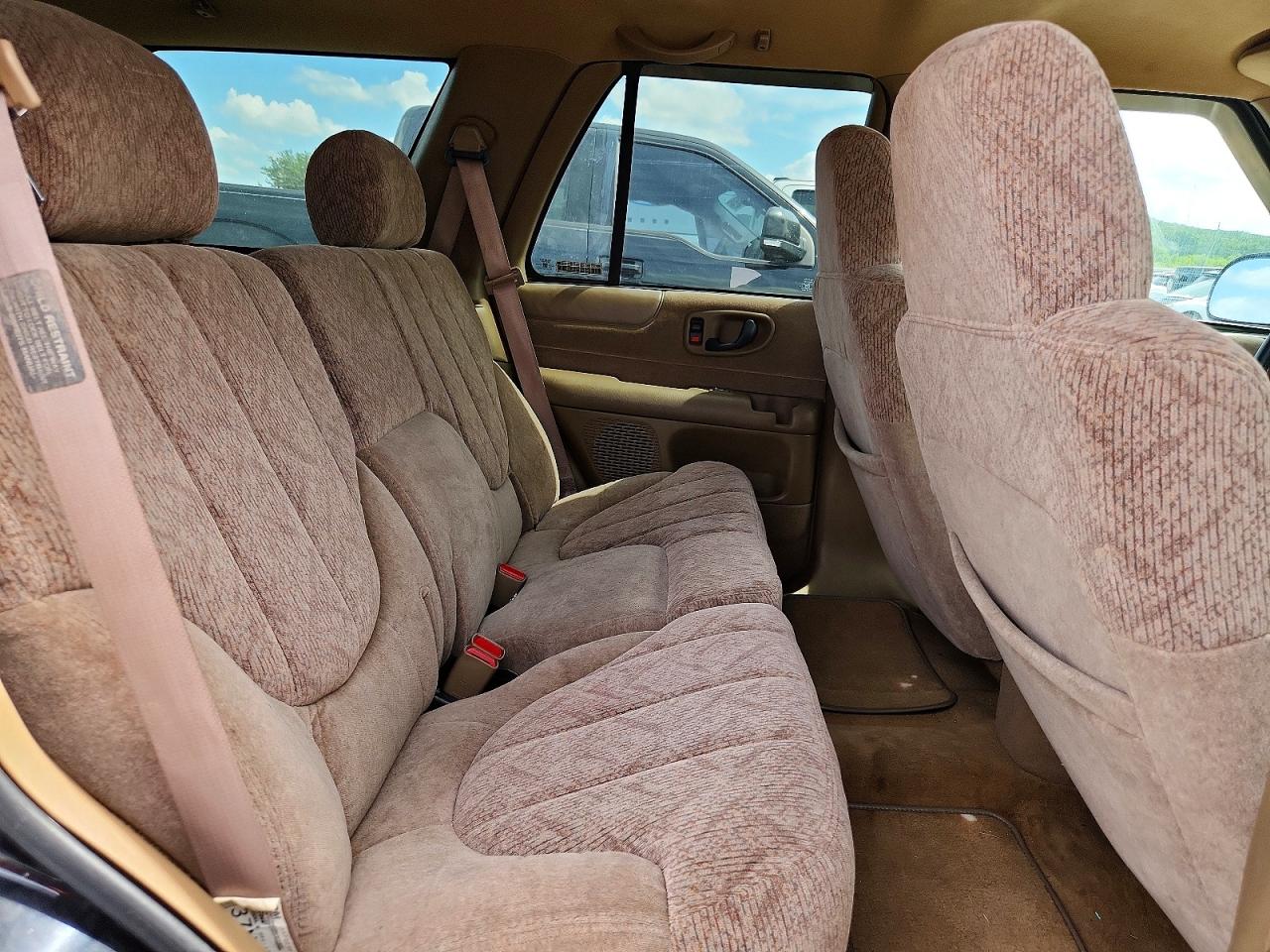 1998 Gmc Jimmy Черный vin: 1GKDT13W6W2575218