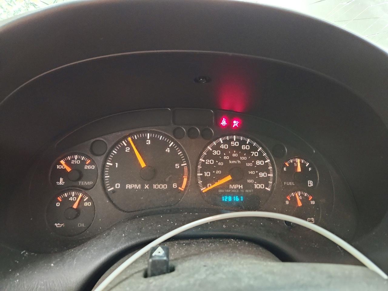 2000 Gmc Jimmy / Envoy Tan vin: 1GKDT13W6Y2263581