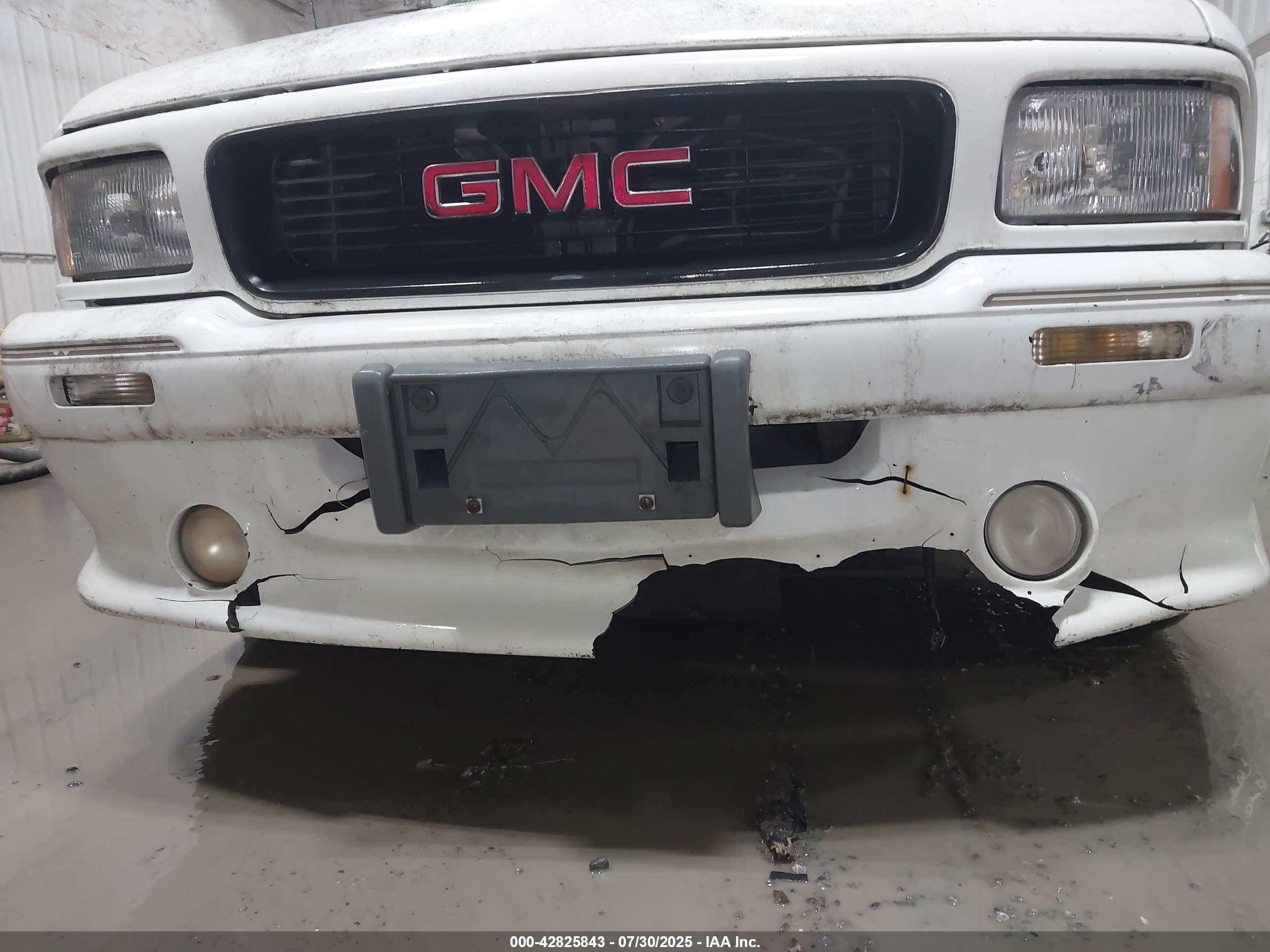 1996 Gmc Jimmy   White vin: 1GKDT13W7T2569343