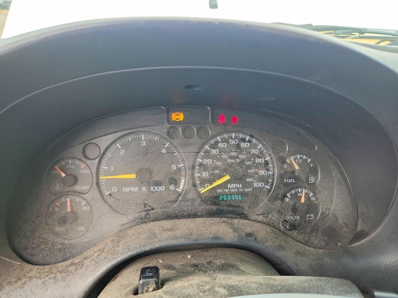2001 Gmc Jimmy White vin: 1GKDT13W912200285