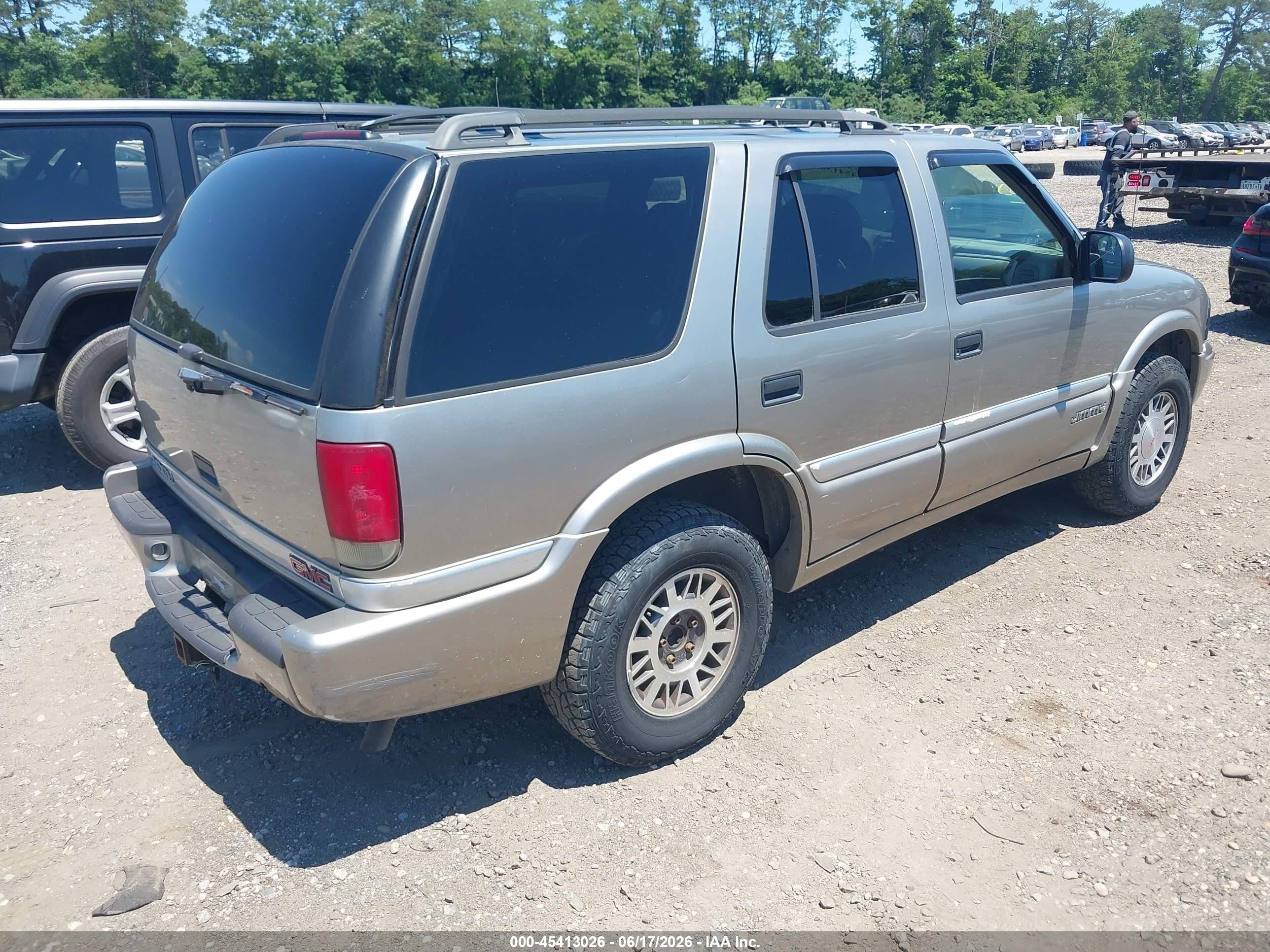 2000 Gmc Jimmy Sle Silver vin: 1GKDT13WXY2164035