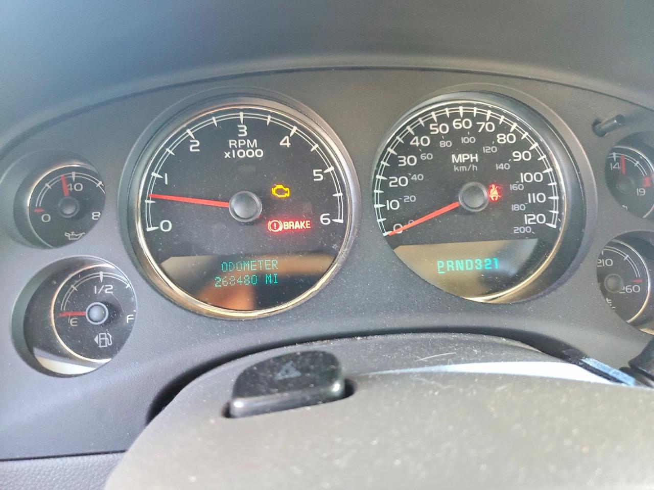 2007 Gmc Yukon White vin: 1GKEC13J87R117228