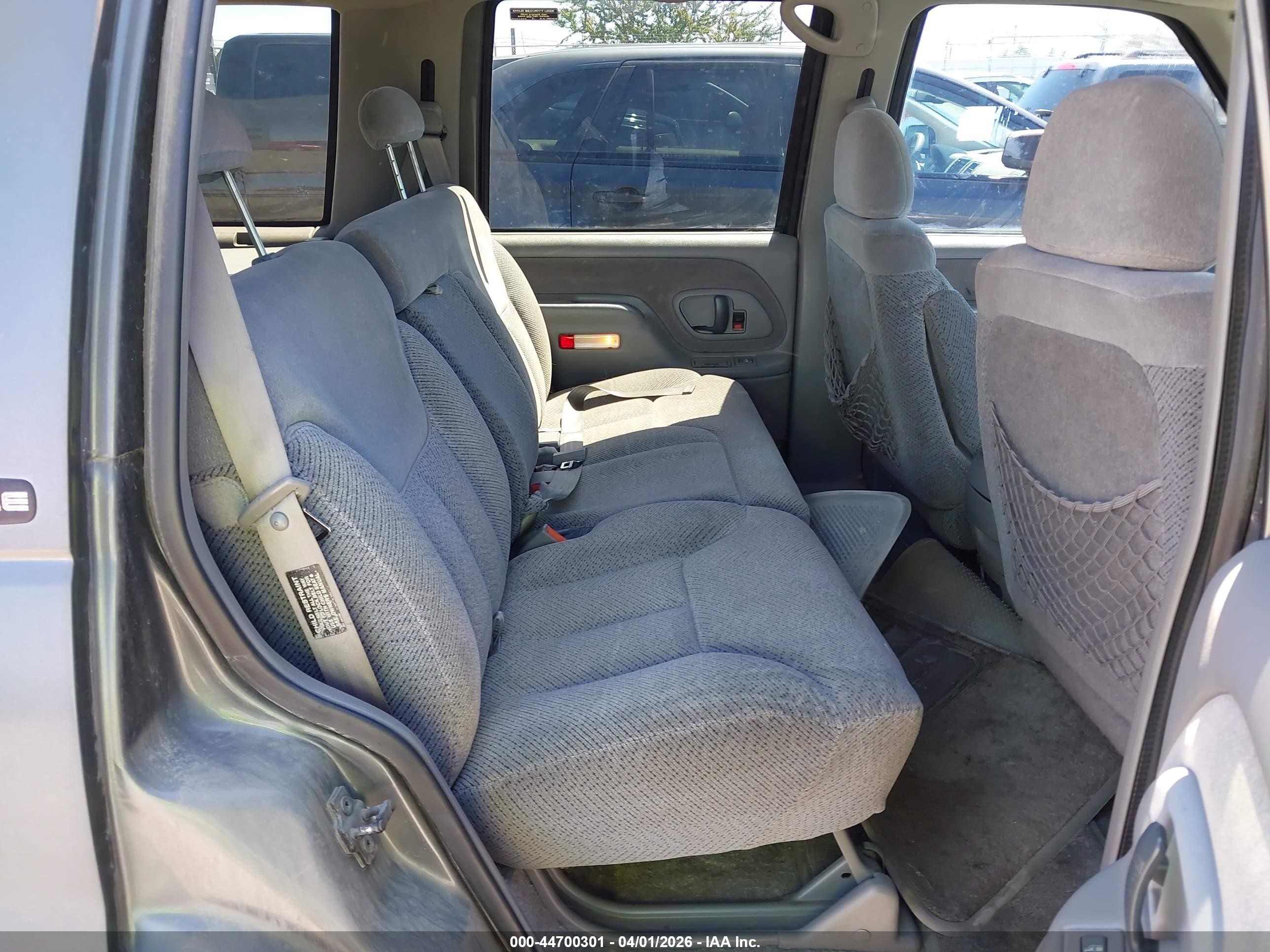 1999 Gmc Yukon Sle Gray vin: 1GKEC13R0XJ801274