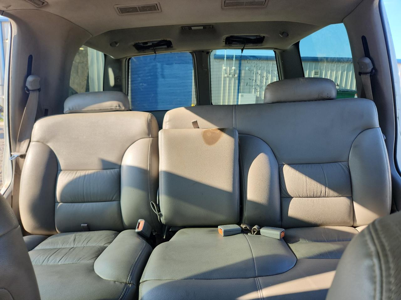 1999 Gmc Yukon White vin: 1GKEC13R2XJ789872