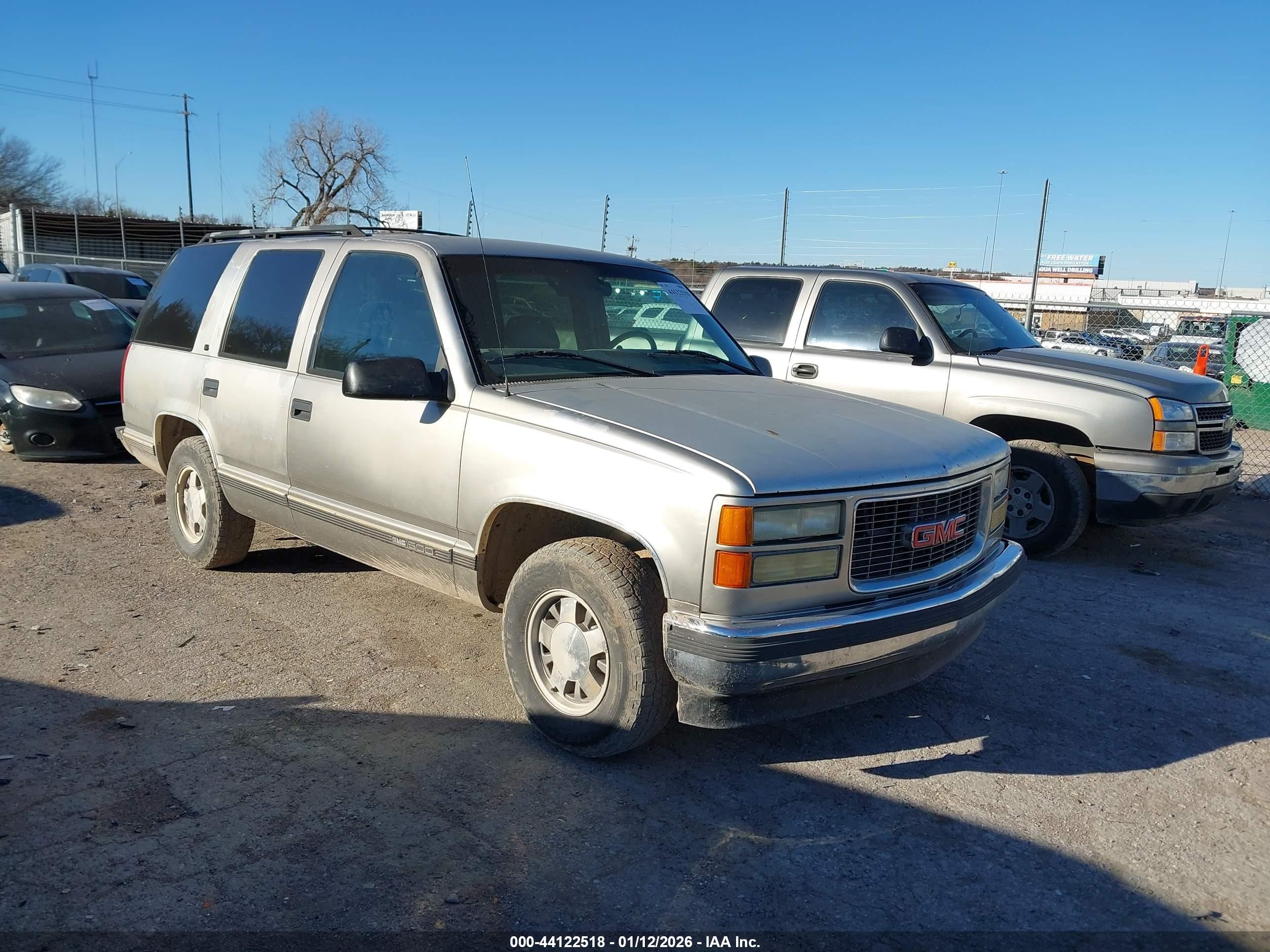 1GKEC13R2XJ798913