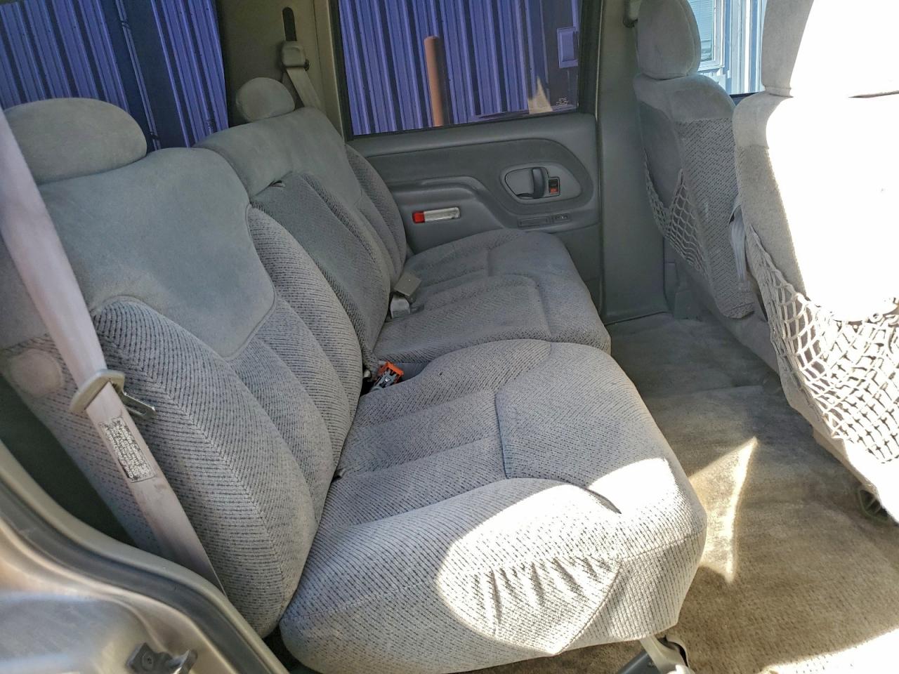 1999 Gmc Yukon Золотой vin: 1GKEC13R5XJ801805