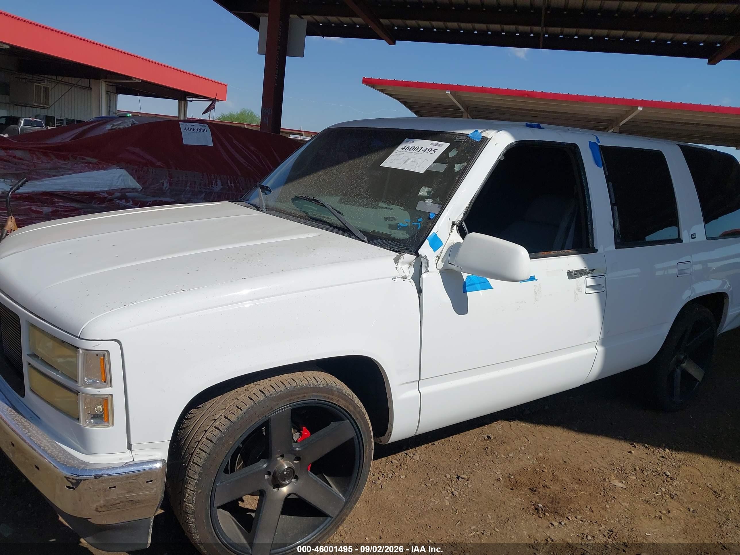 1998 Gmc Yukon Slt White vin: 1GKEC13R6WR514148