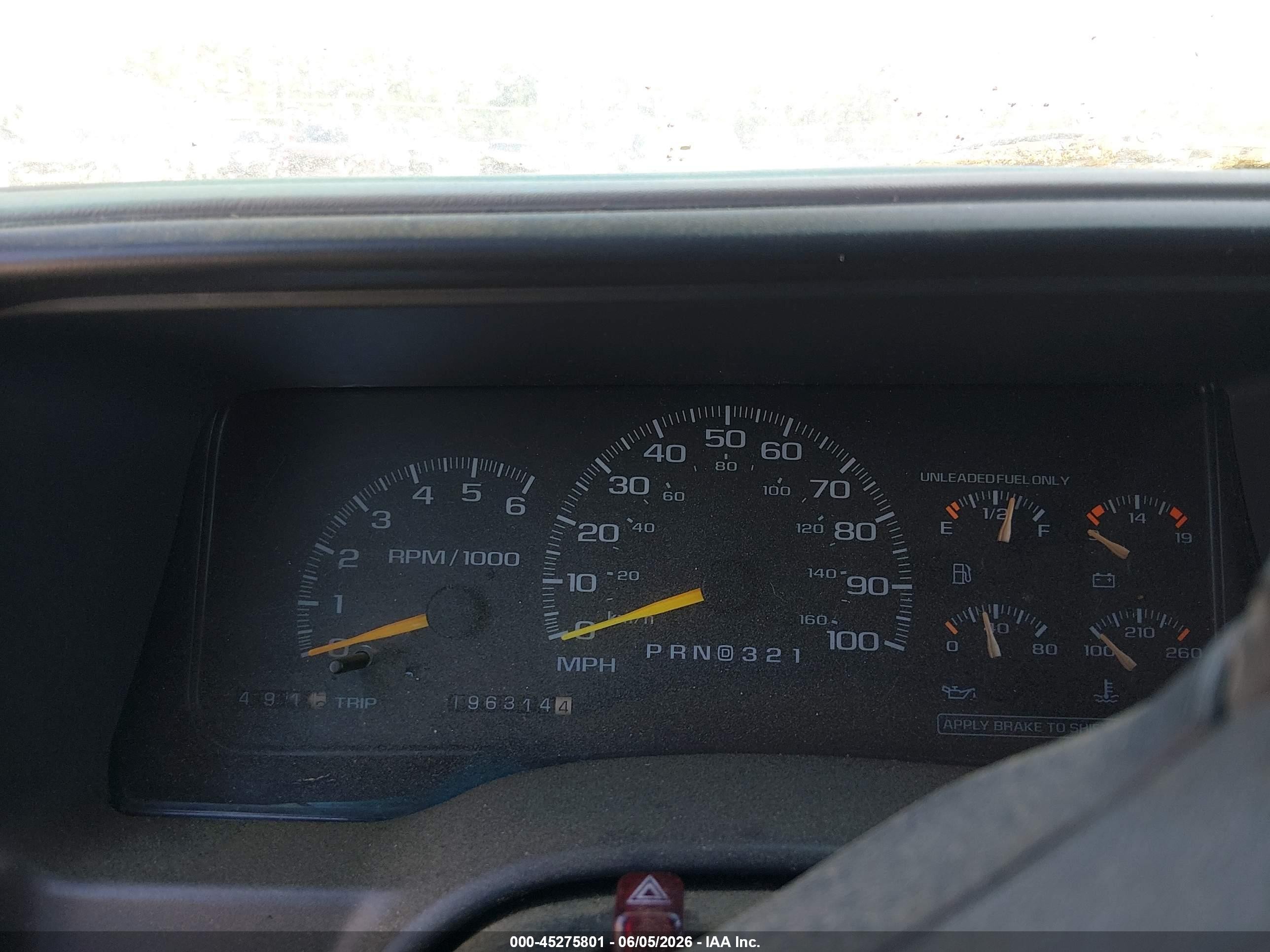 1999 Gmc Yukon Slt White vin: 1GKEC13R6XJ777692