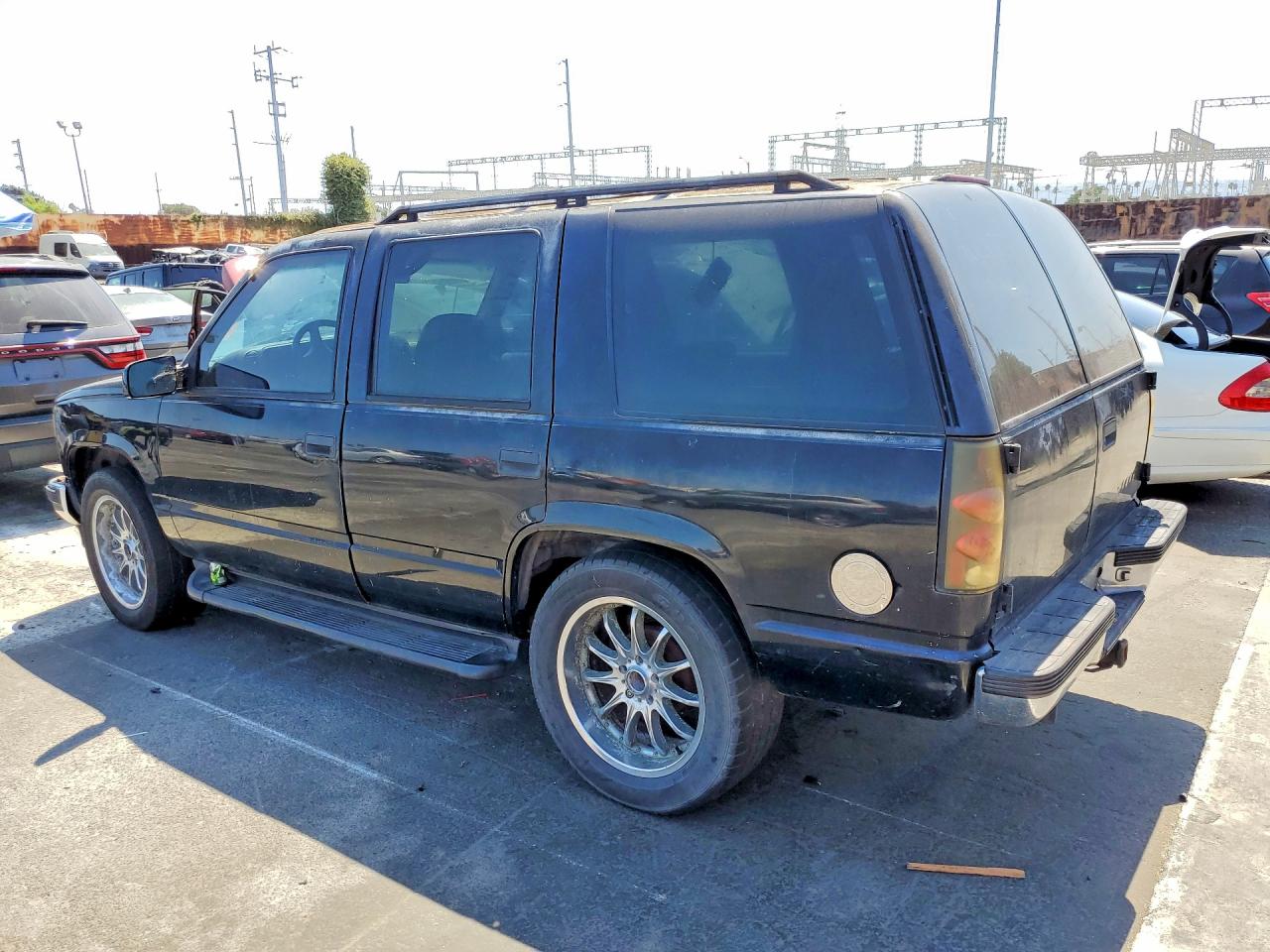 1996 Gmc Yukon Черный vin: 1GKEC13R7TJ713249