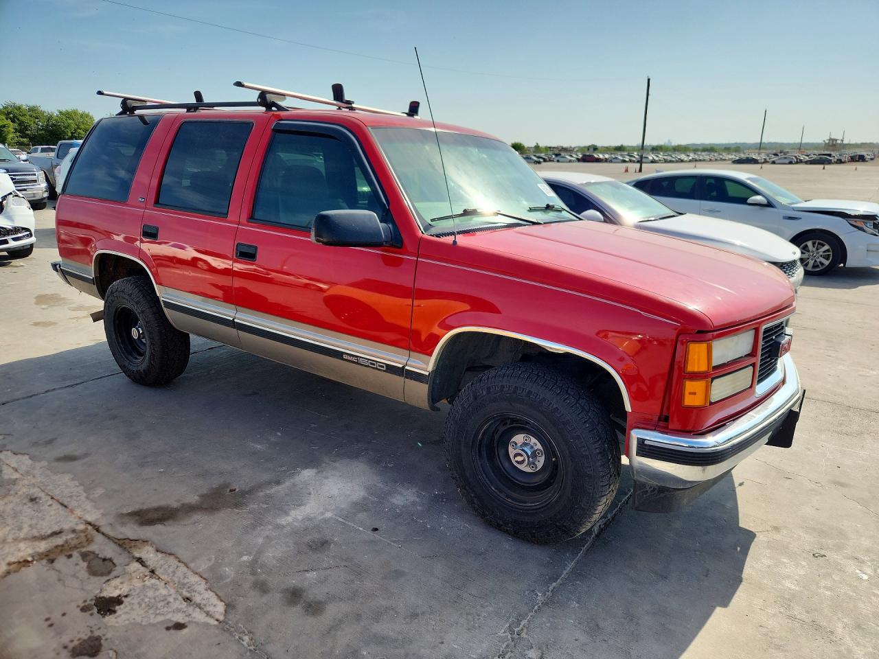 1999 Gmc Yukon Red vin: 1GKEC13R8XJ732463