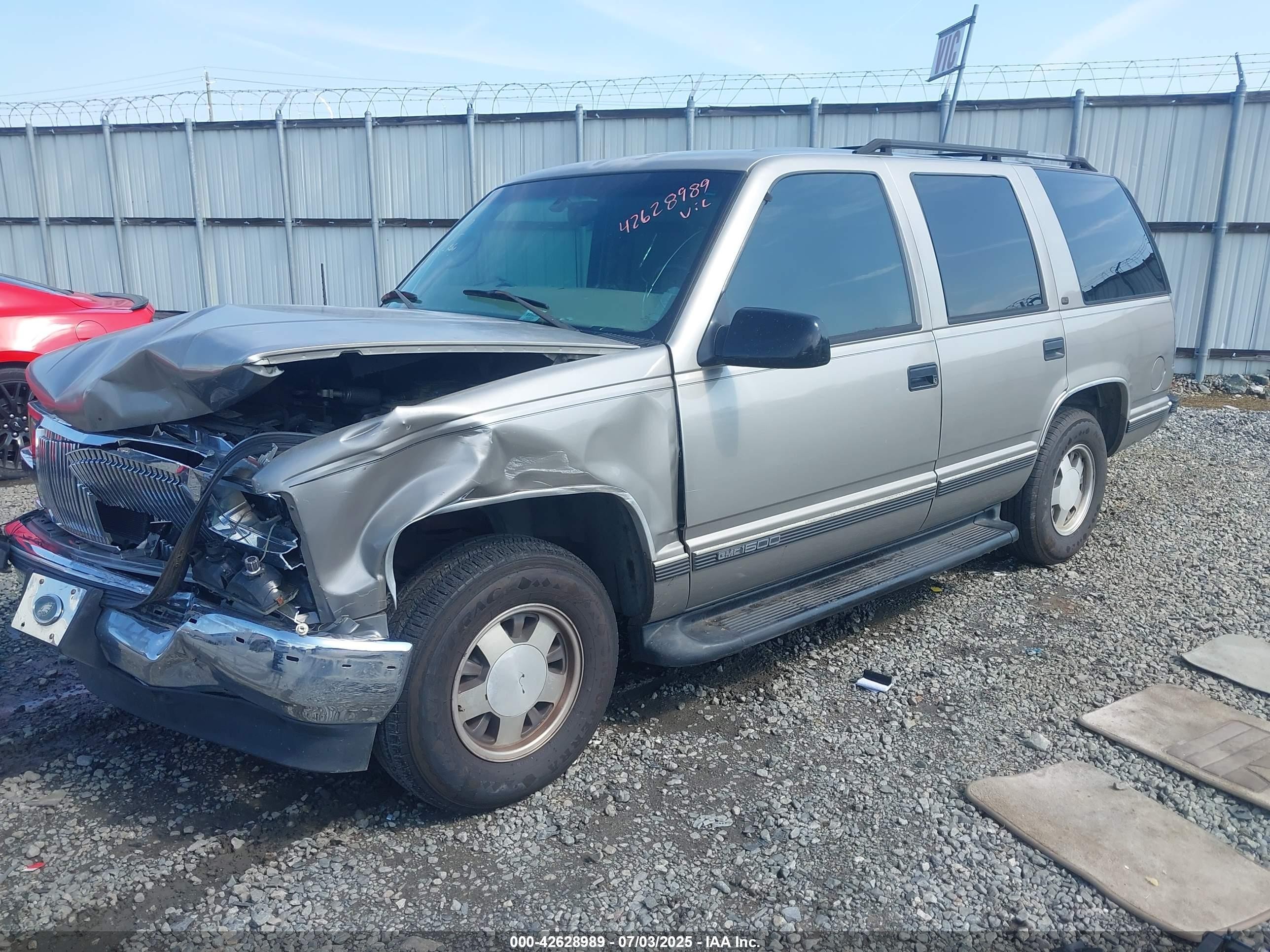 1999 Gmc Yukon Slt Champagne vin: 1GKEC13R9XJ811107