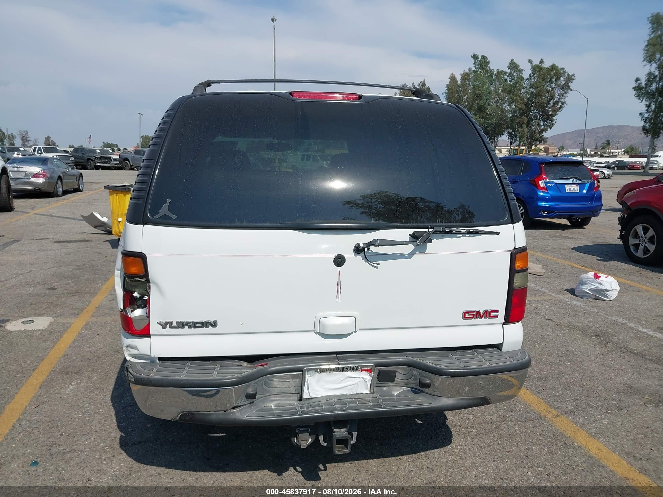 2005 Gmc Yukon Slt White vin: 1GKEC13T05J154447