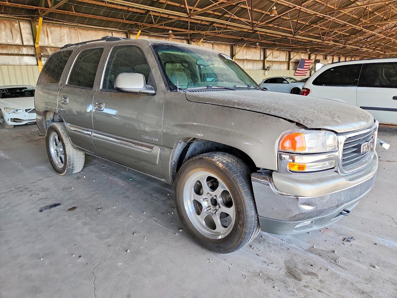 2002 Gmc Yukon Tan vin: 1GKEC13T22R132849